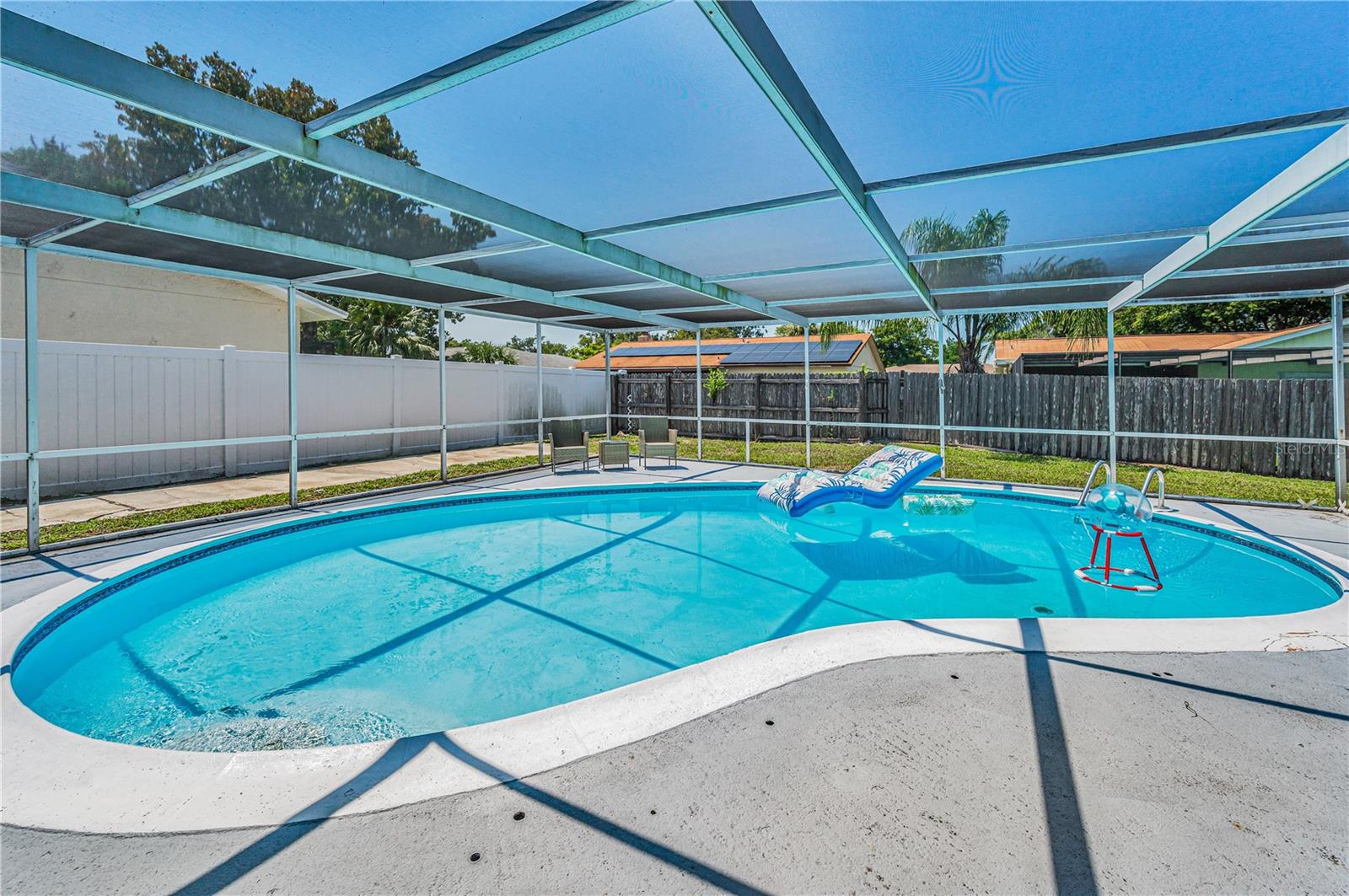 11121 PEPPERTREE LN — photo 2