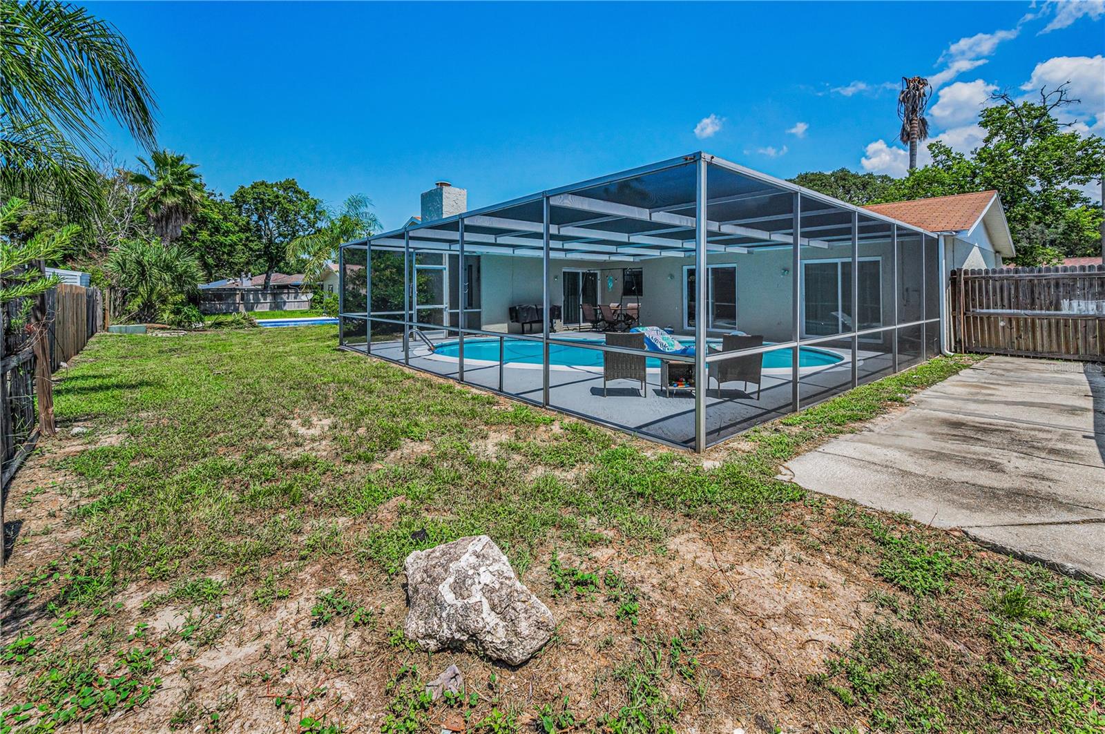 11121 PEPPERTREE LN — photo 39