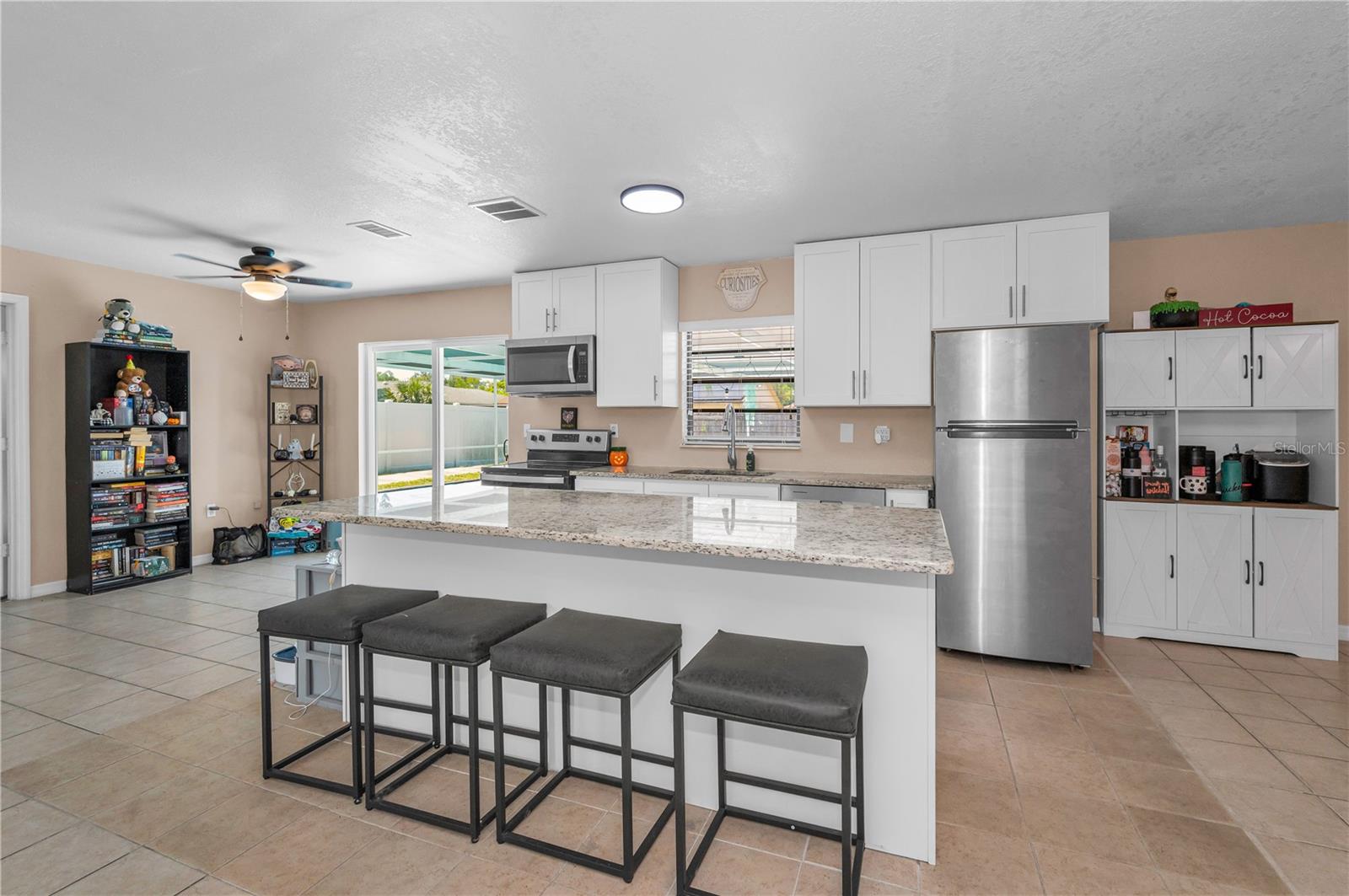11121 PEPPERTREE LN — photo 14