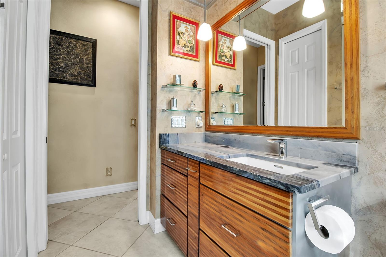 8116 LONE TREE GLN — photo 39