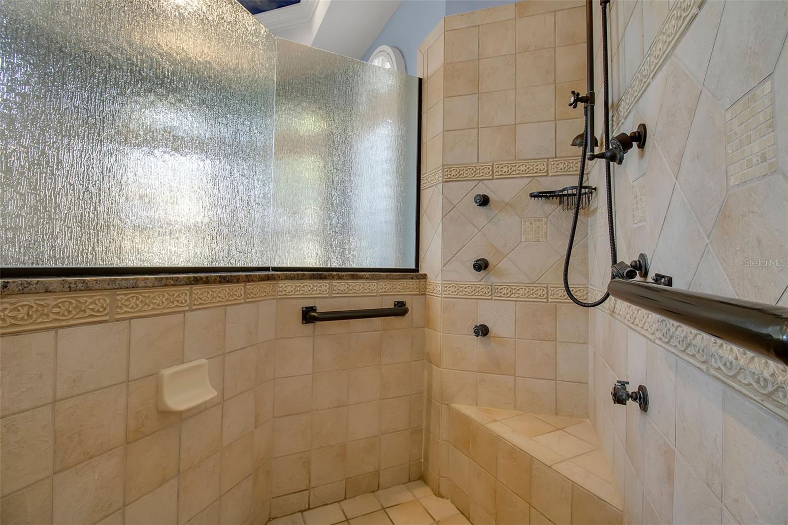 8116 LONE TREE GLN — photo 24