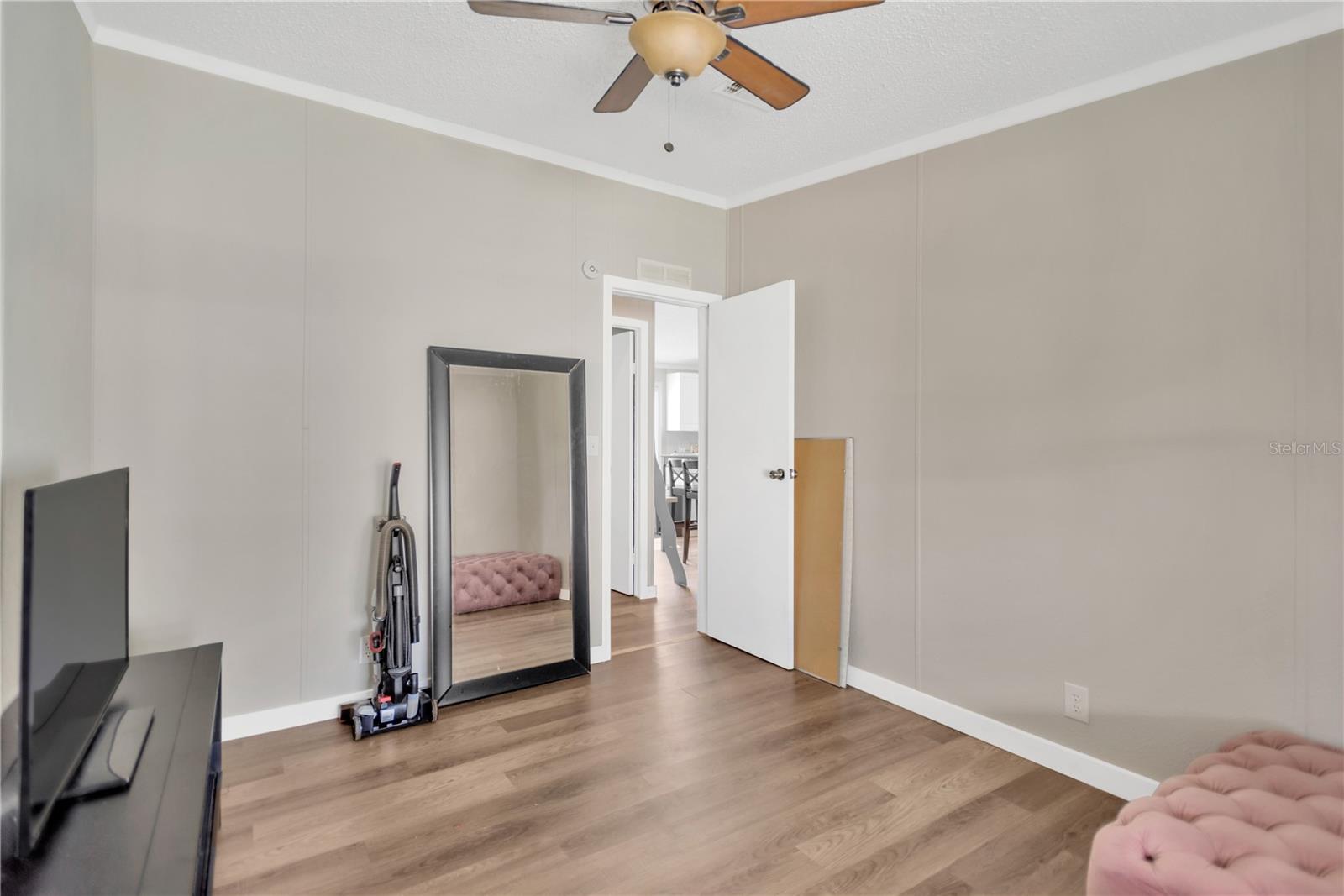34310 LODGE DR — photo 19