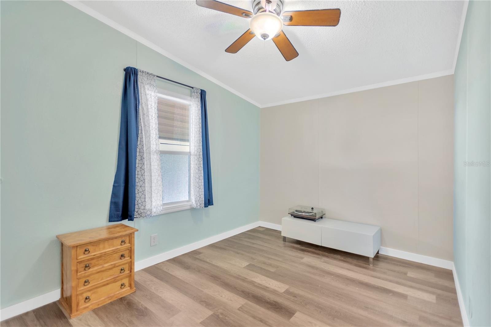 34310 LODGE DR — photo 21