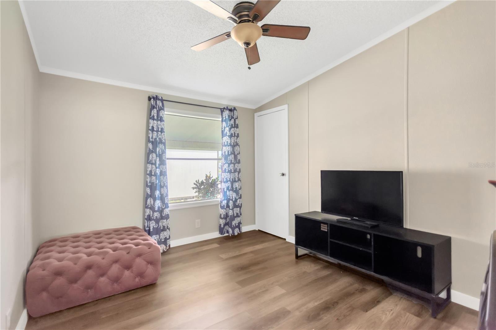34310 LODGE DR — photo 18