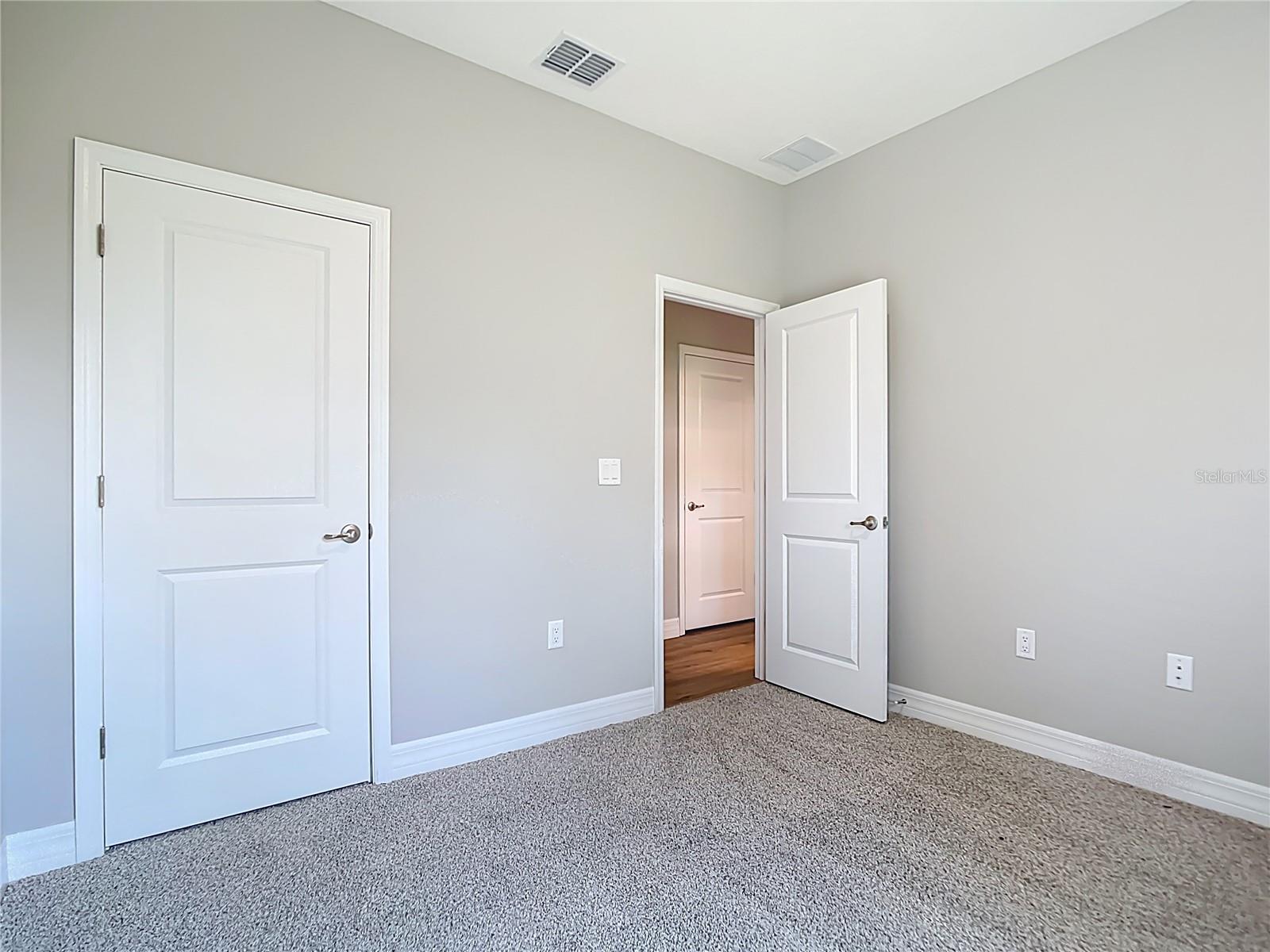 2144 SADNET LN — photo 17