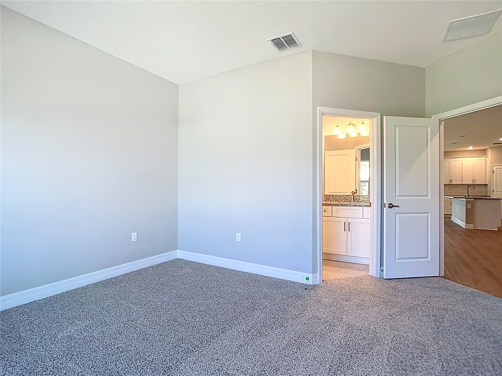 2144 SADNET LN — photo 14
