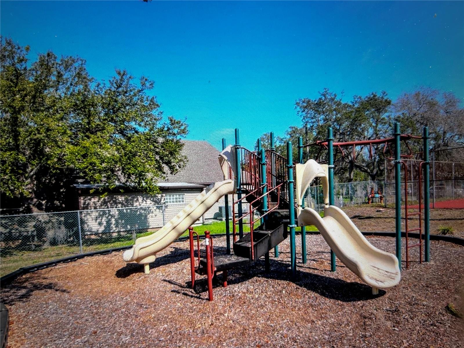 7720 DANUBE DR #C — photo 25