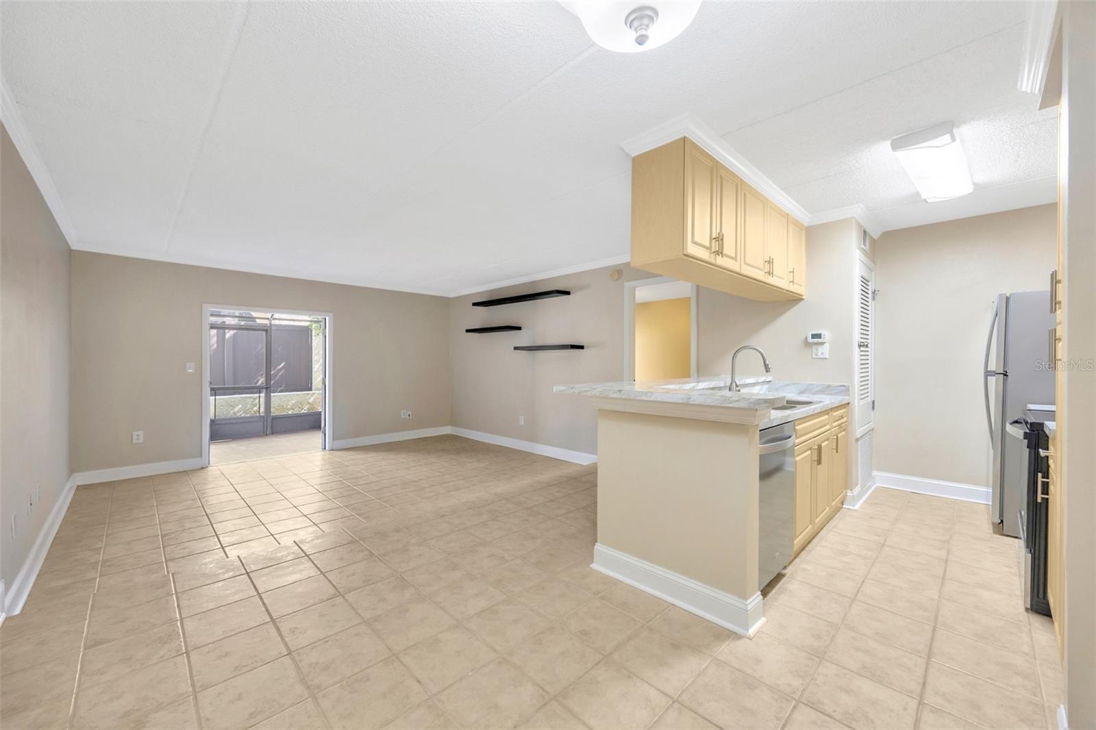 5305 SAN SEBASTIAN CT #127 — photo 6