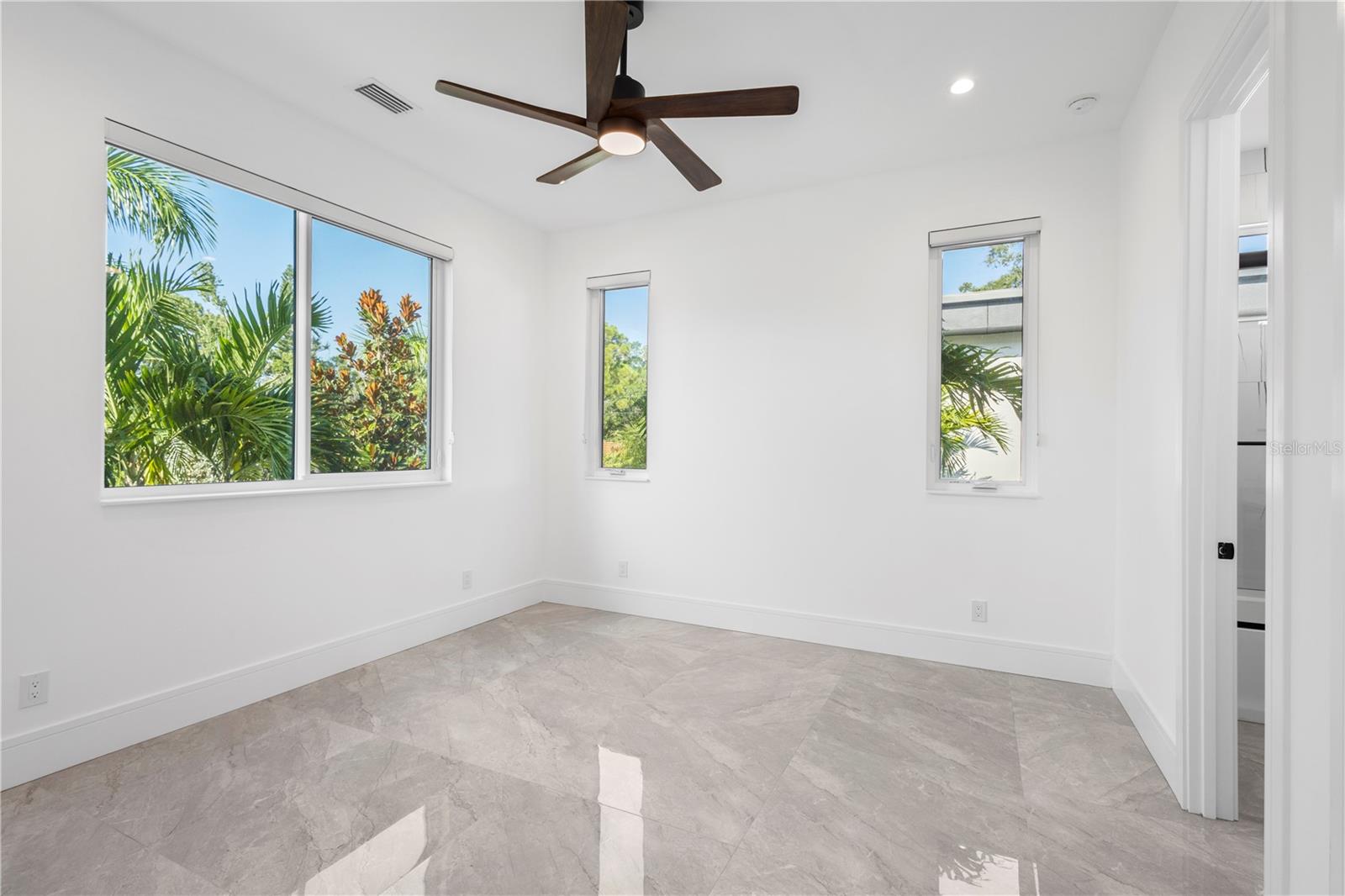 2456 MISSARA LN — photo 16