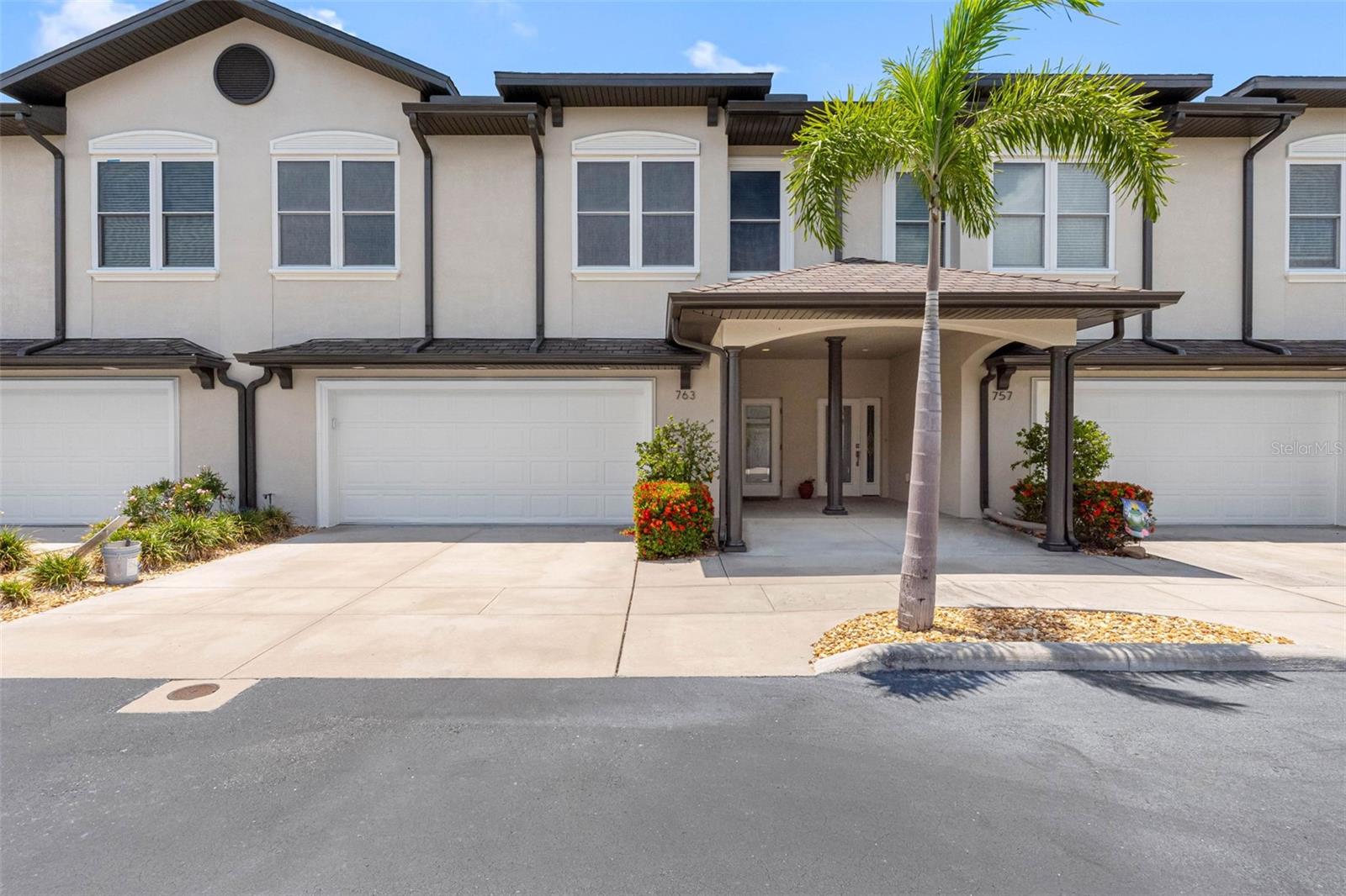 763 DATE PALM LN — photo 34