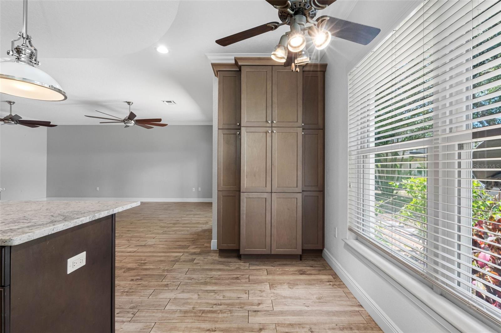 763 DATE PALM LN — photo 9