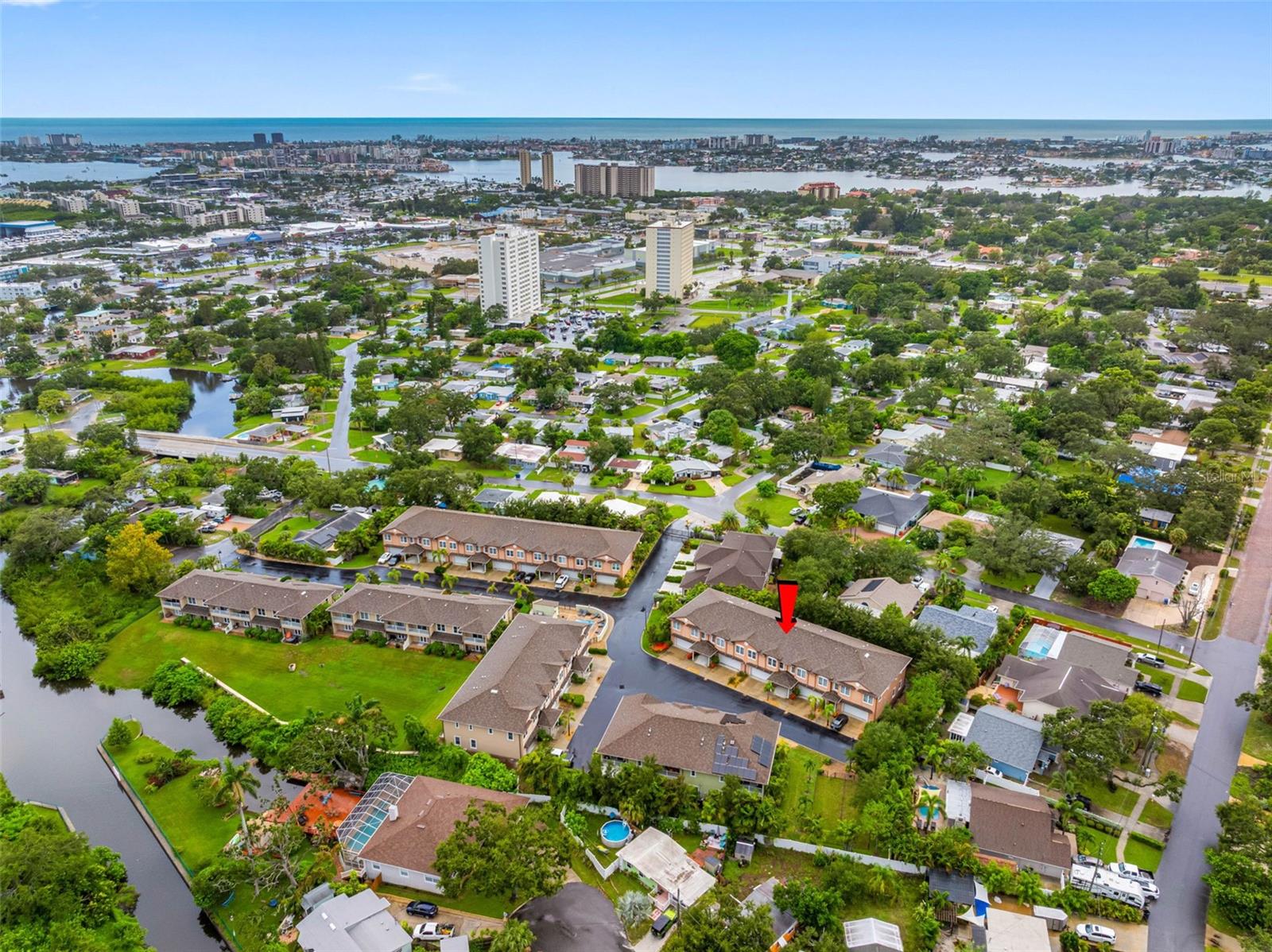 763 DATE PALM LN — photo 43