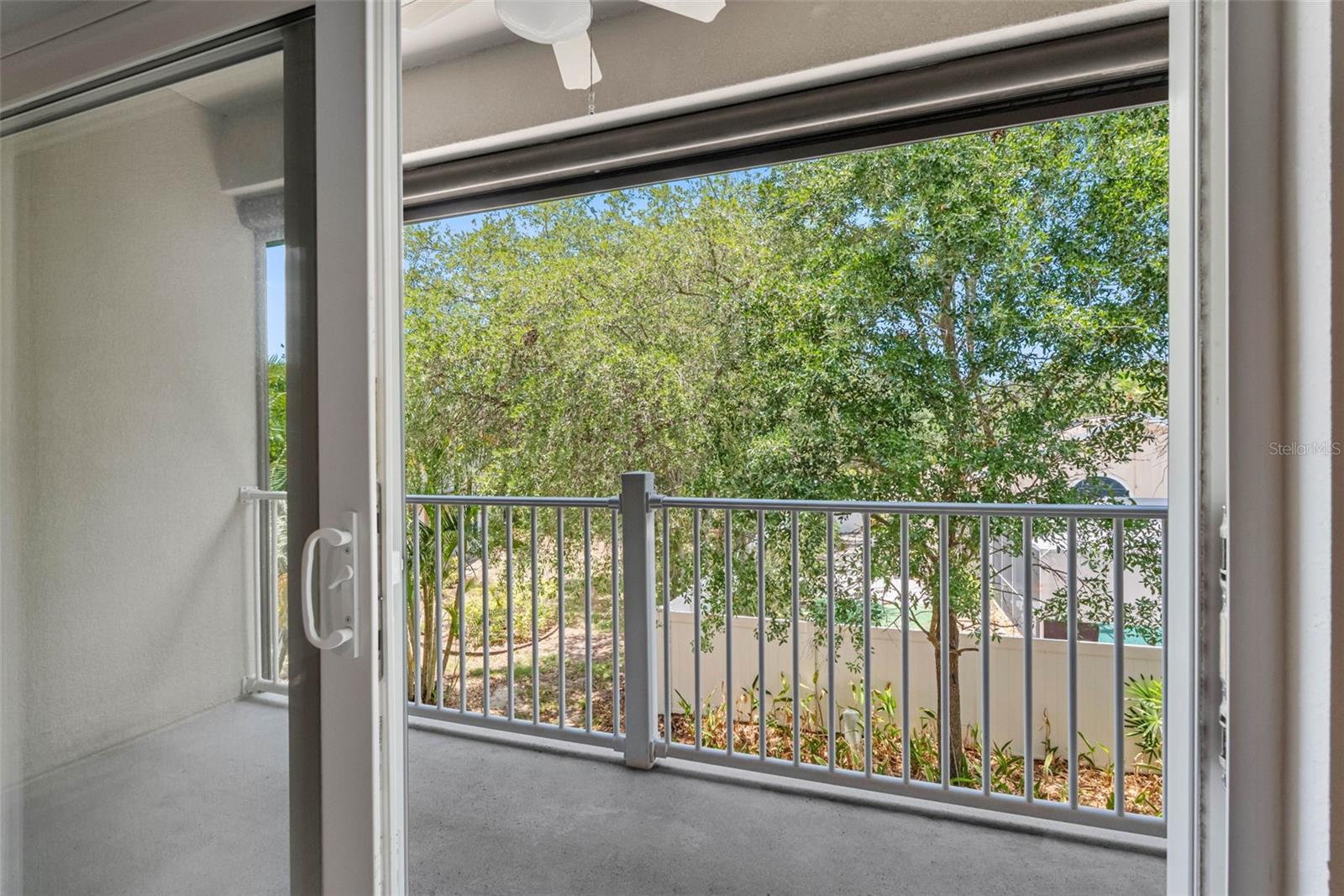 763 DATE PALM LN — photo 31