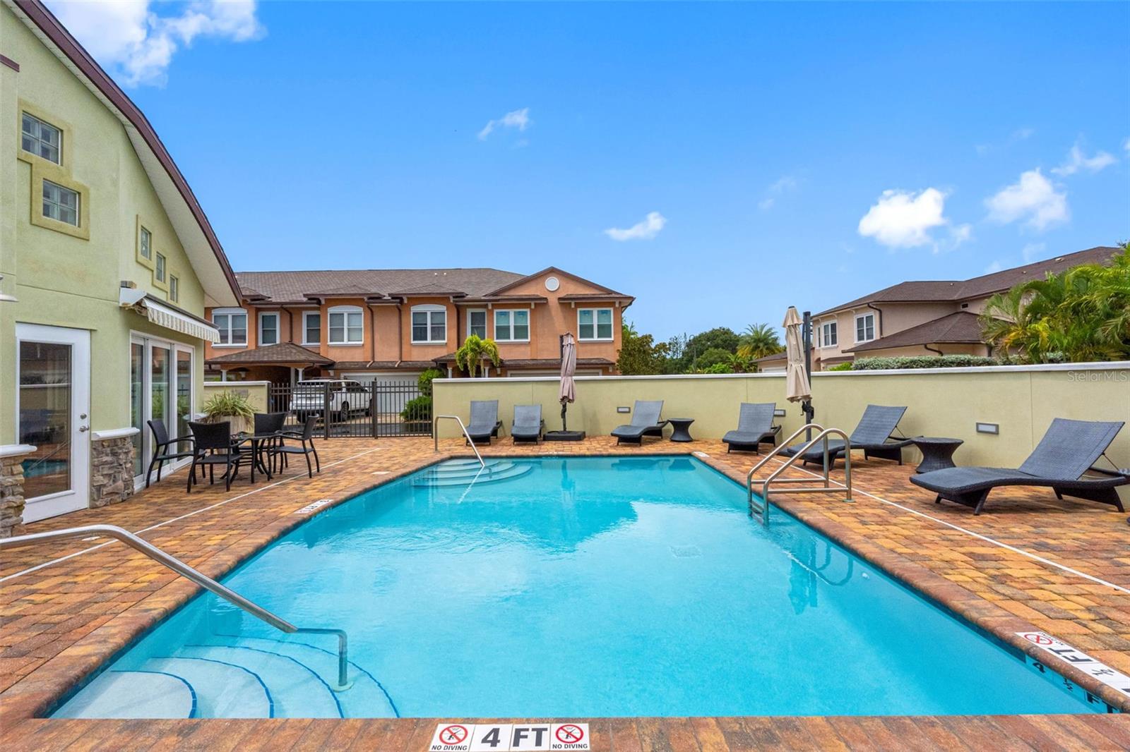 763 DATE PALM LN — photo 35
