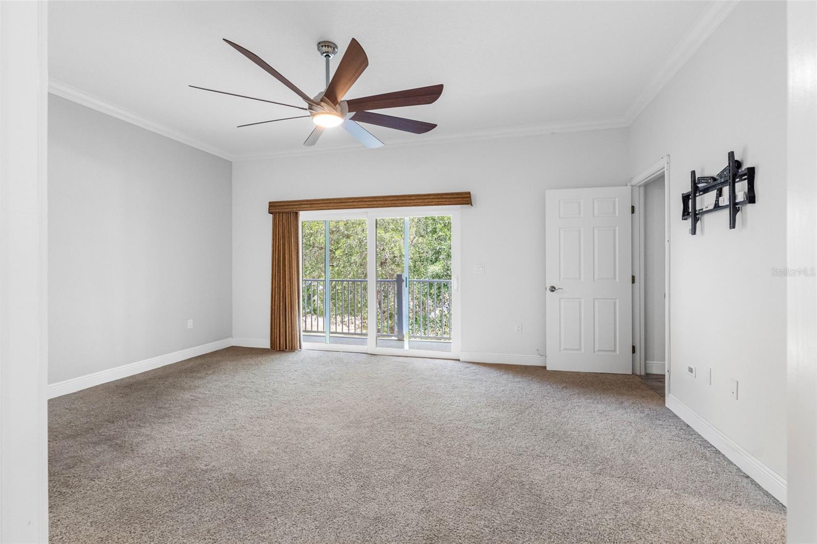 763 DATE PALM LN — photo 22
