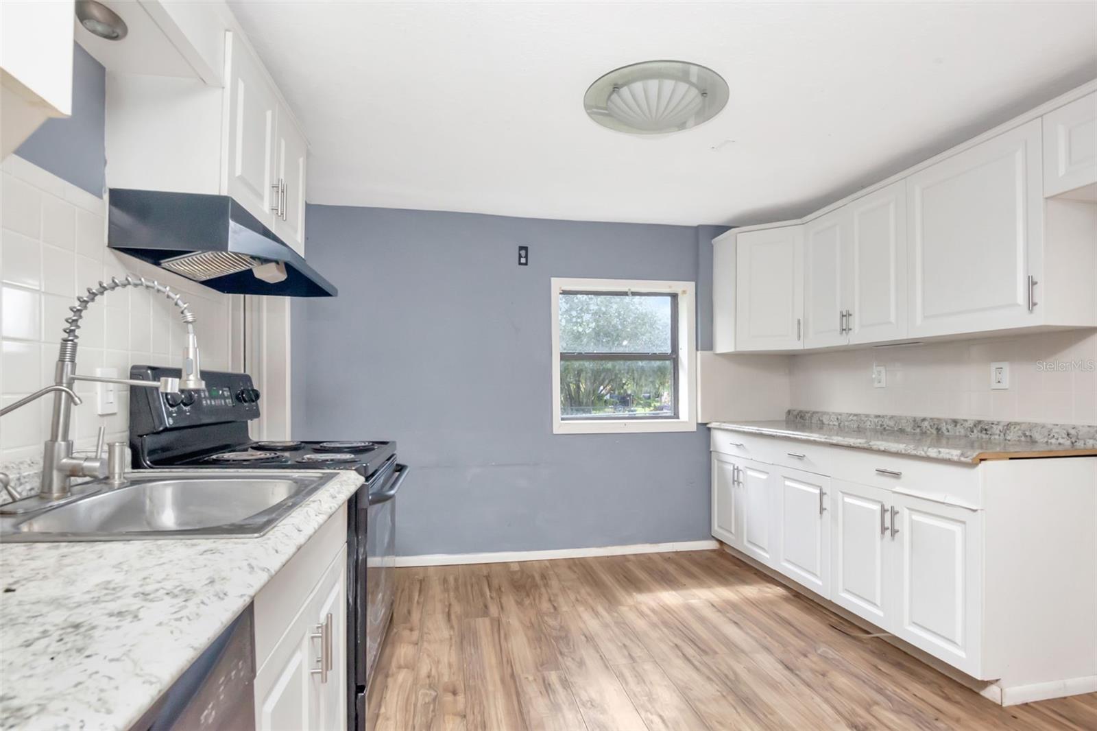 1009 MERCER LOOP — photo 19