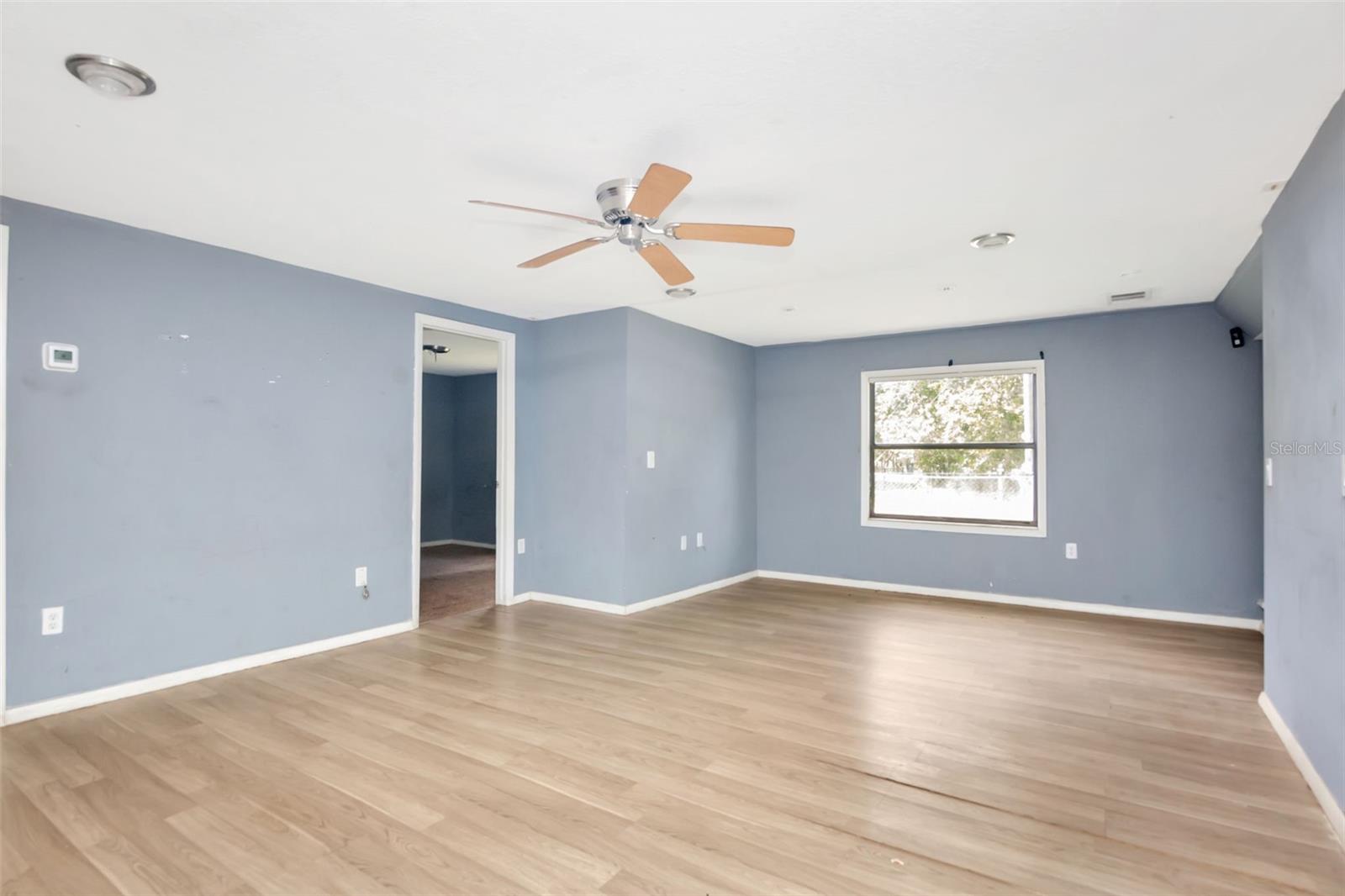 1009 MERCER LOOP — photo 9