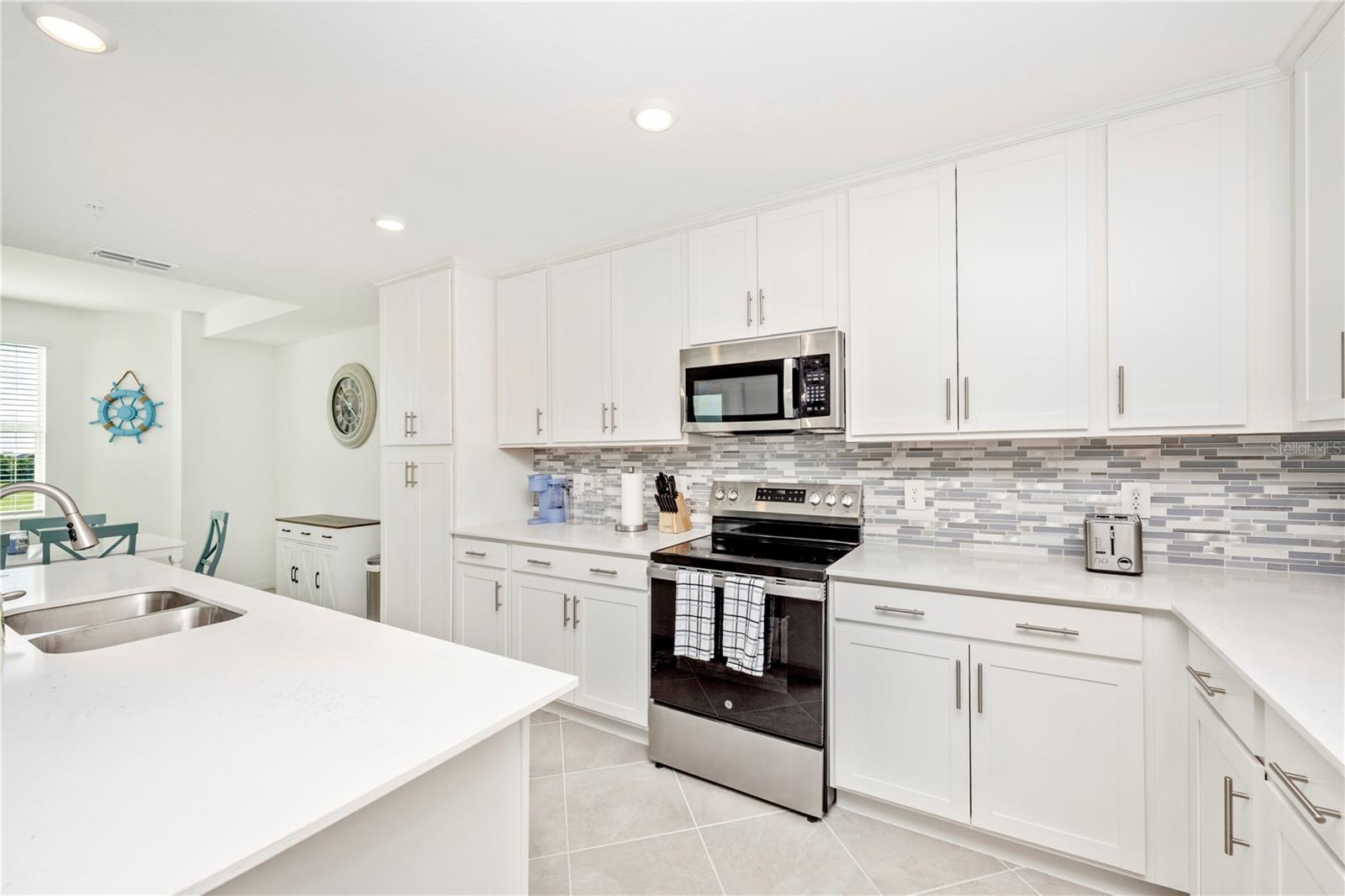 17565 OPAL SAND DR #202 — photo 8