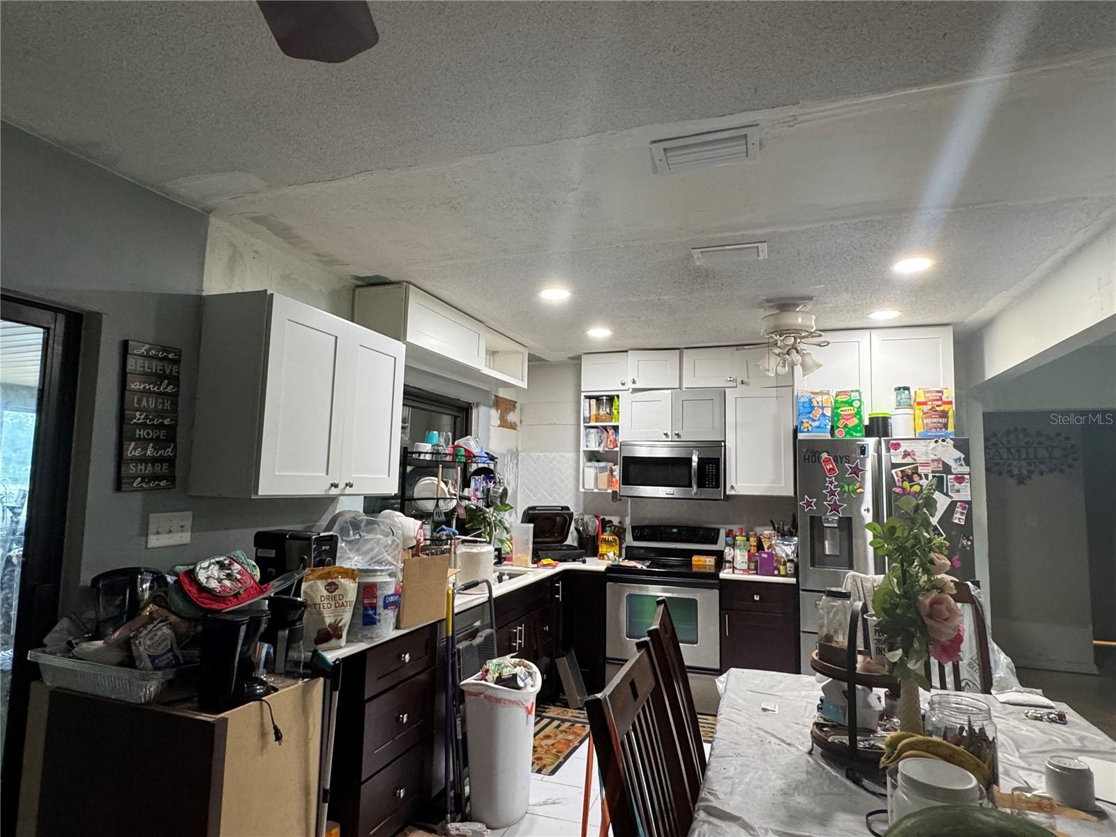 1680 SUNSET POINT RD — photo 5