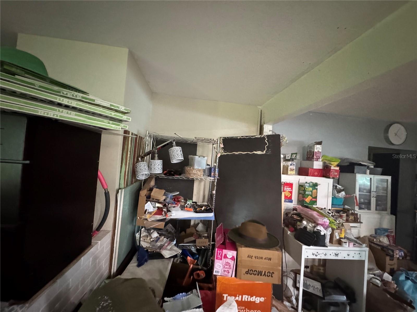 1680 SUNSET POINT RD — photo 4