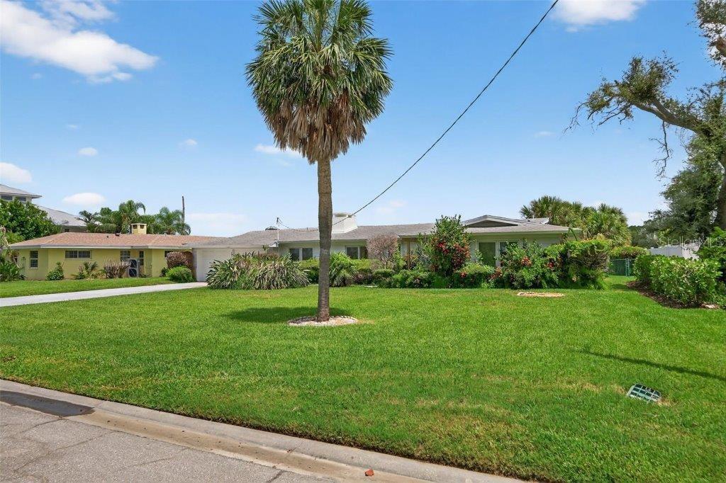 377 S SHORE DR — photo 6
