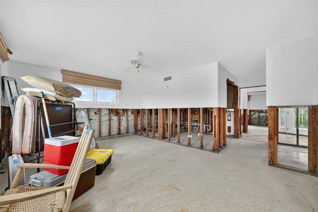 377 S SHORE DR — photo 25