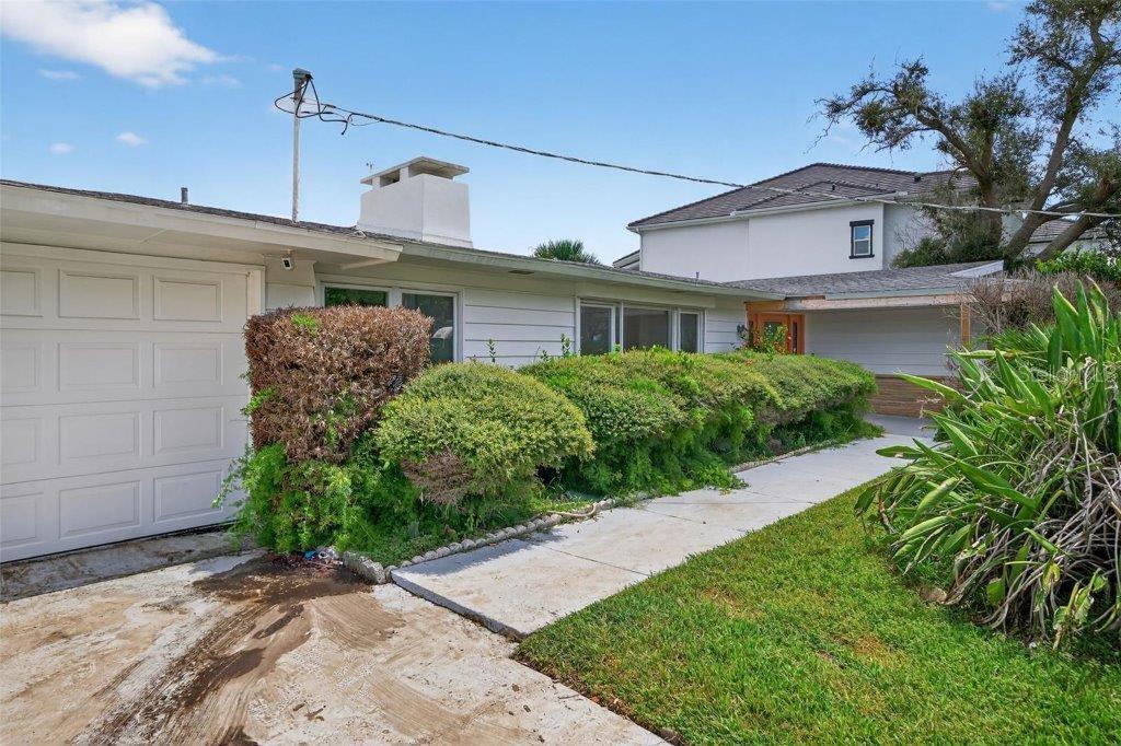 377 S SHORE DR — photo 12