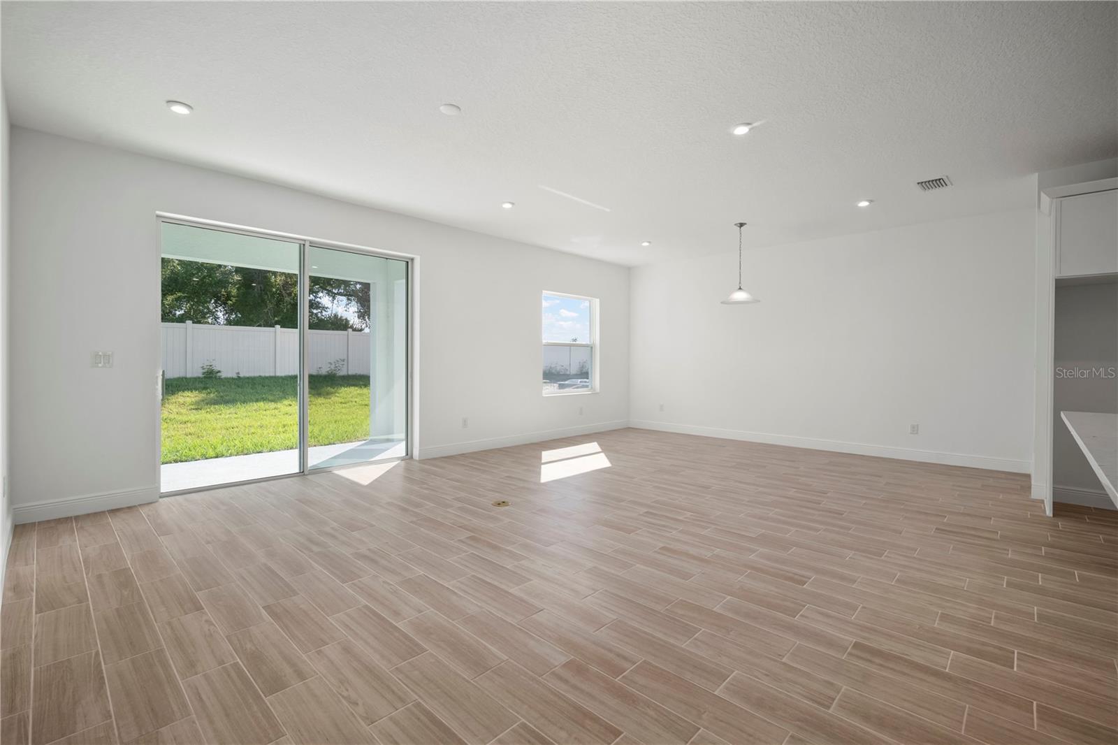 2949 STEWART CREEK CIR — photo 10