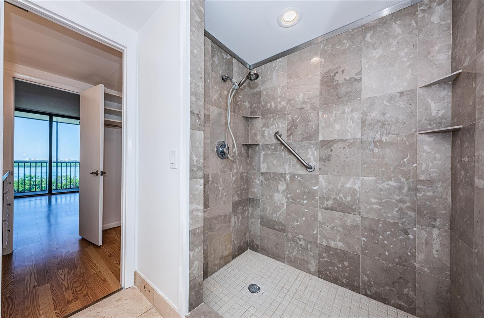 7100 SUNSHINE SKYWAY LN S #608 — photo 21