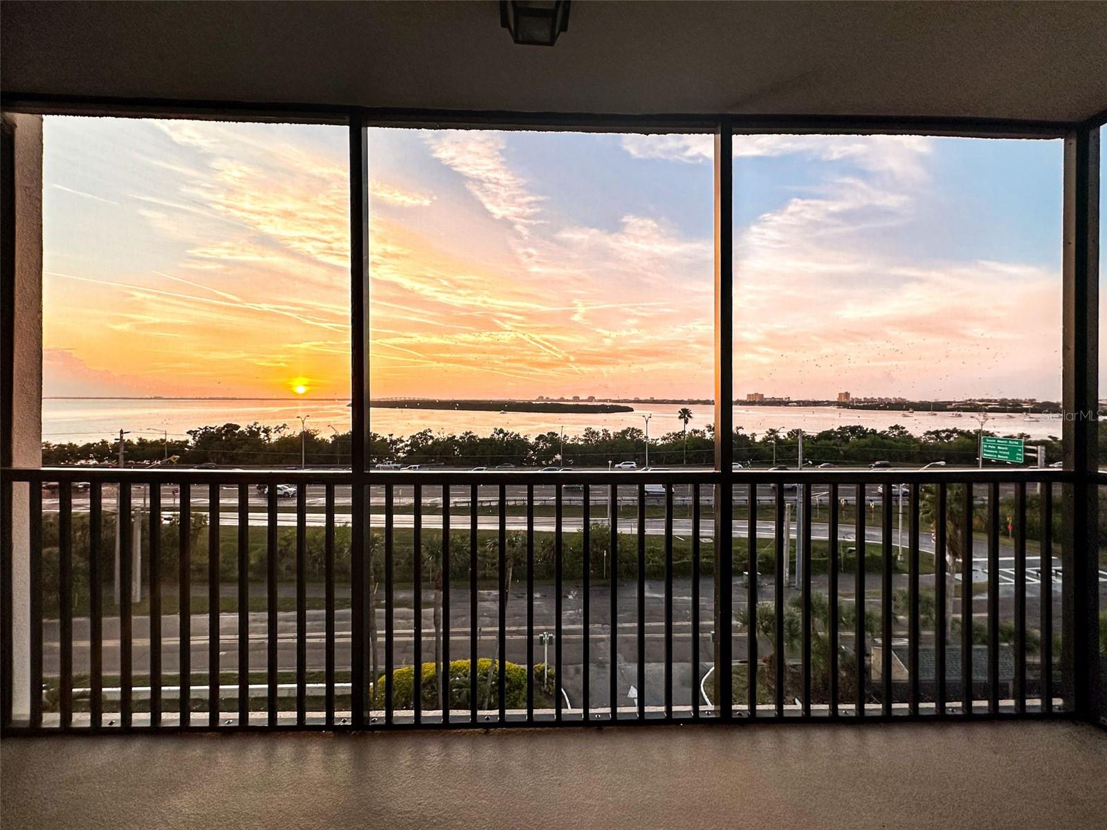 7100 SUNSHINE SKYWAY LN S #608 — photo 31