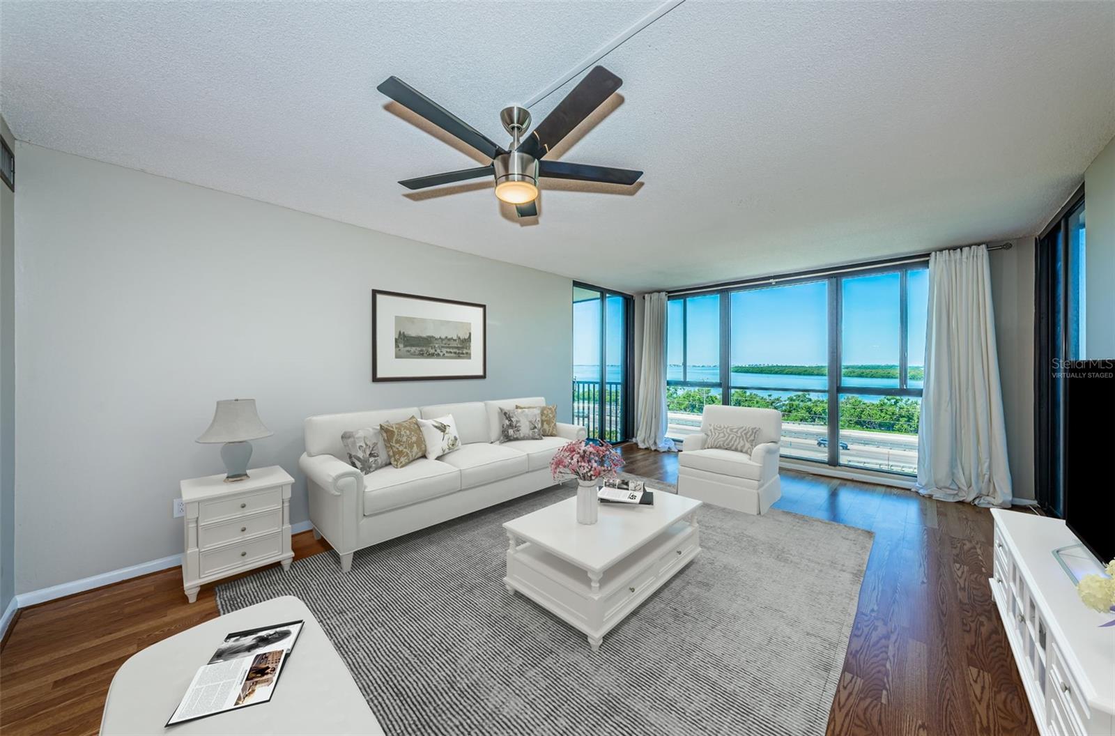 7100 SUNSHINE SKYWAY LN S #608 — photo 2