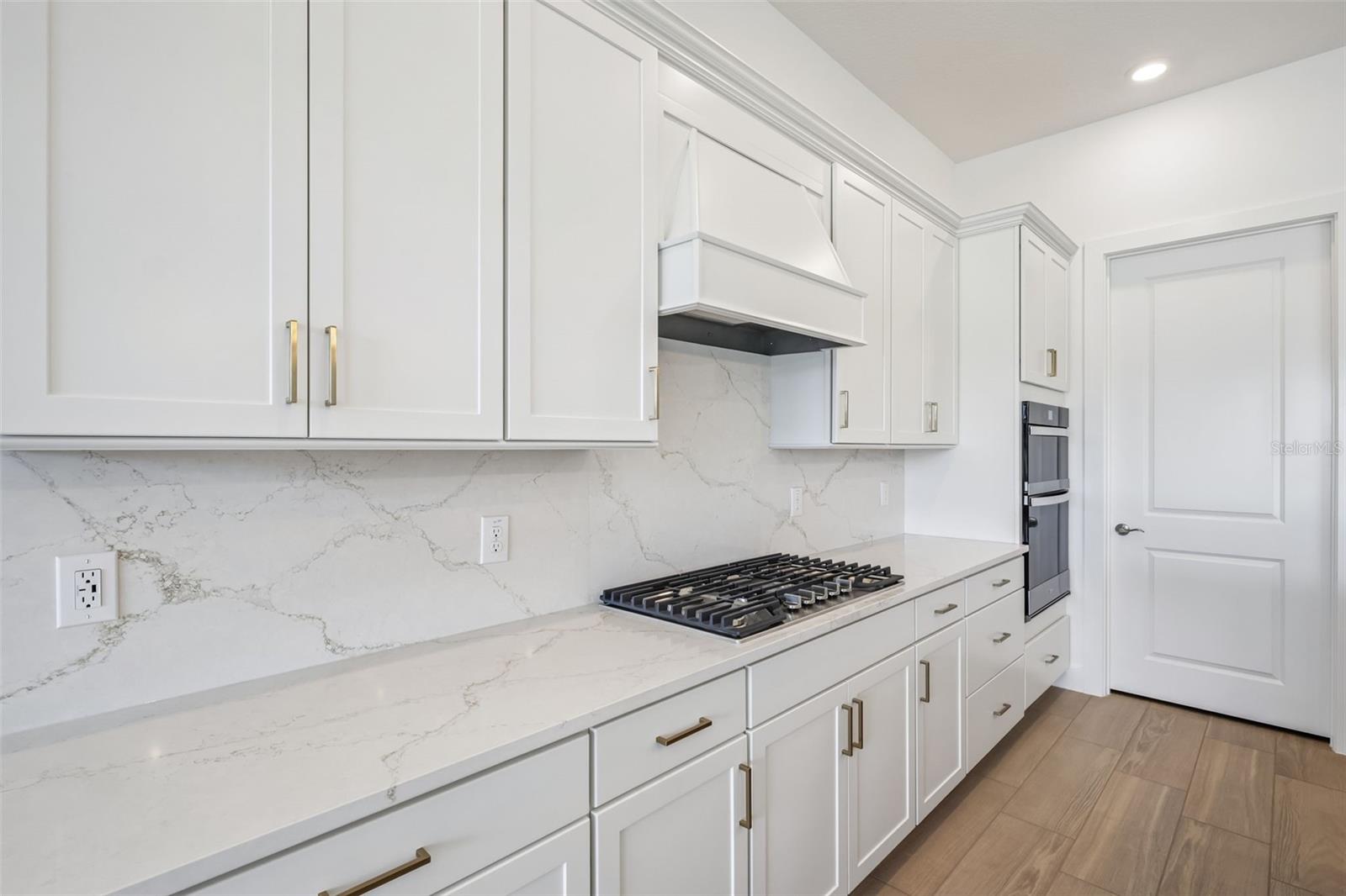 16694 HARVEST LEAF RD — photo 5