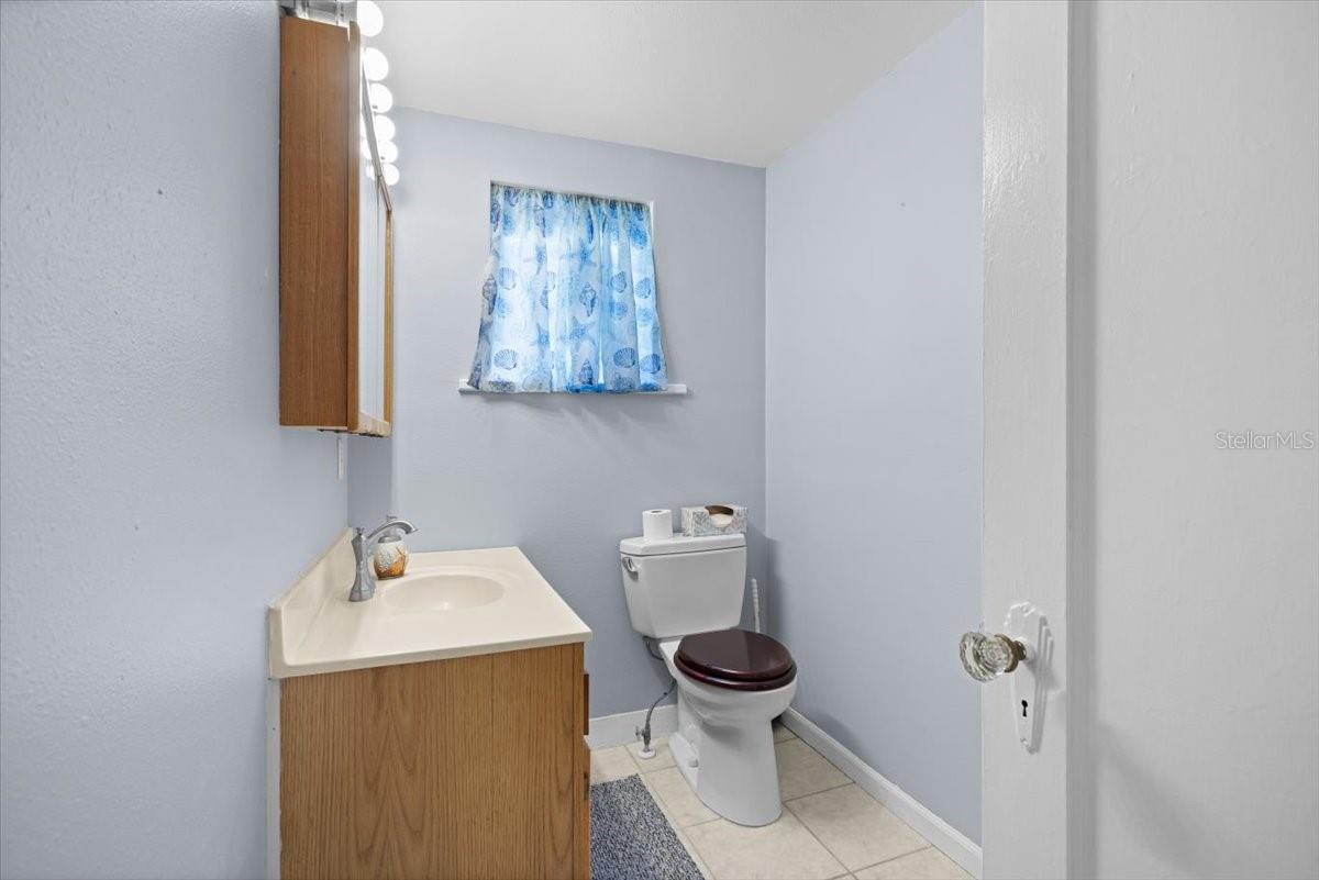 9 SEMINOLE DR — photo 17