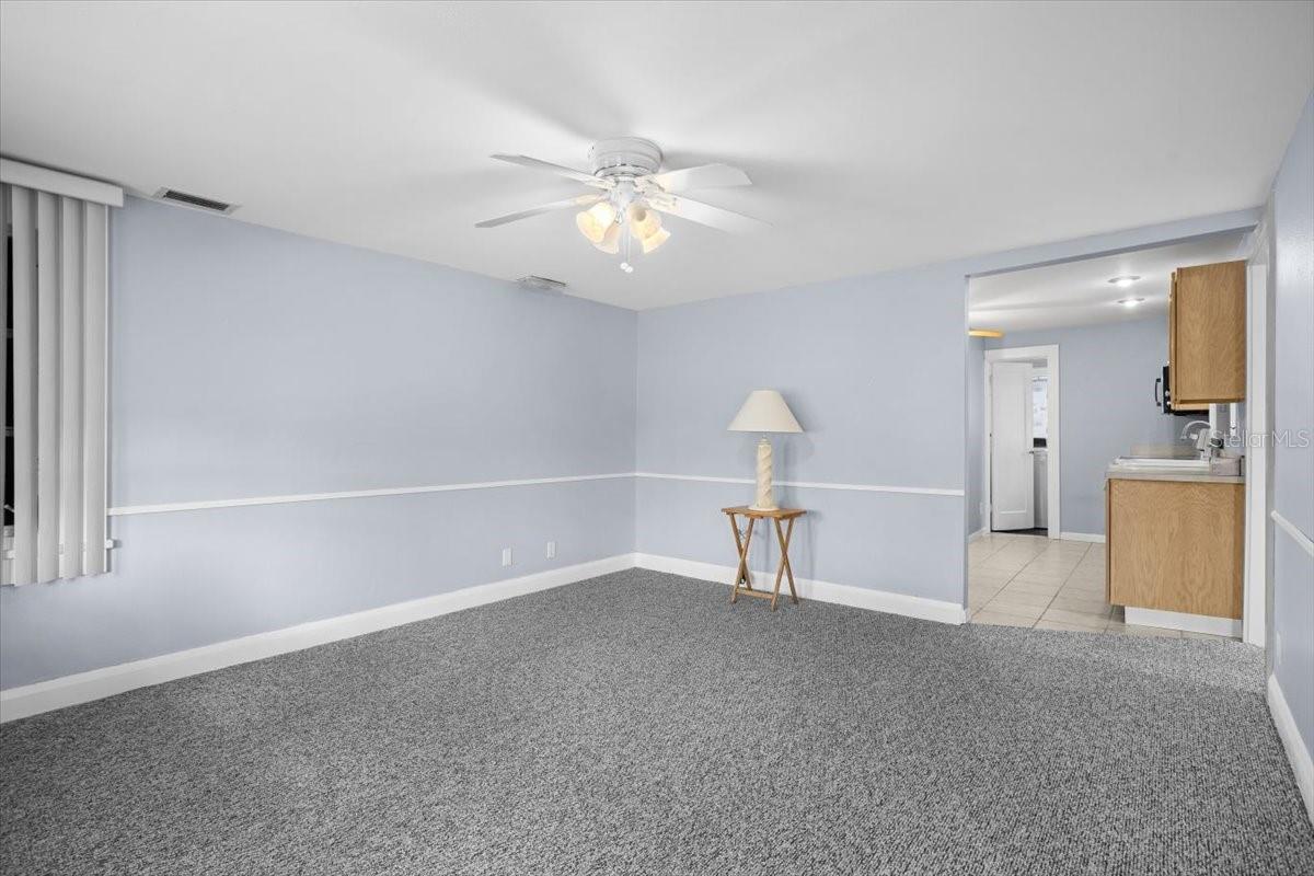 9 SEMINOLE DR — photo 8