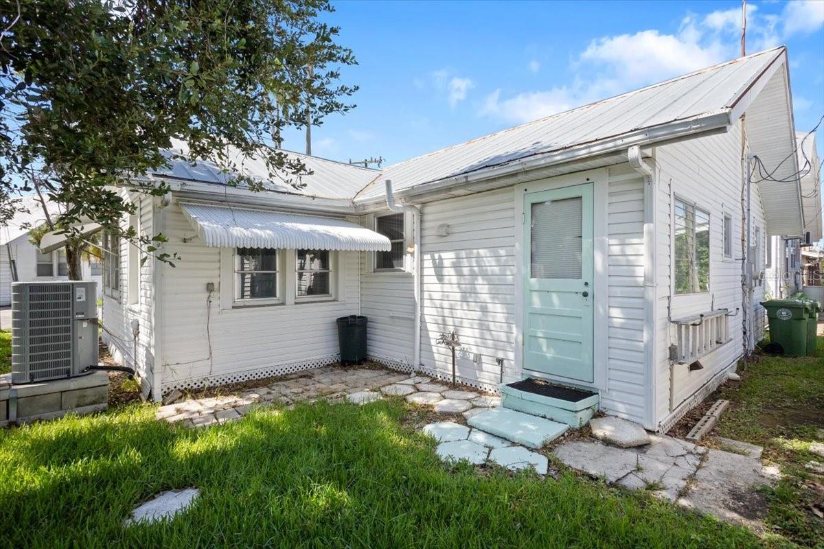 9 SEMINOLE DR — photo 20