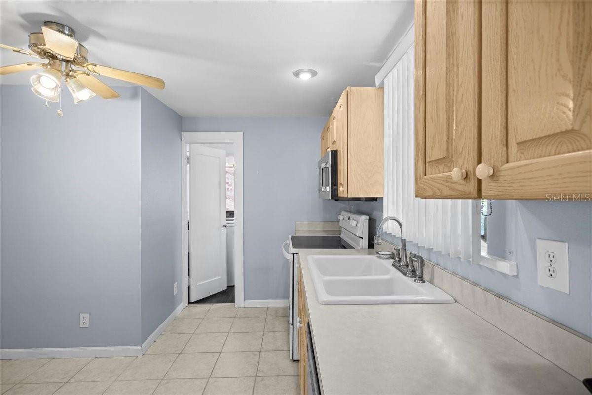 9 SEMINOLE DR — photo 13