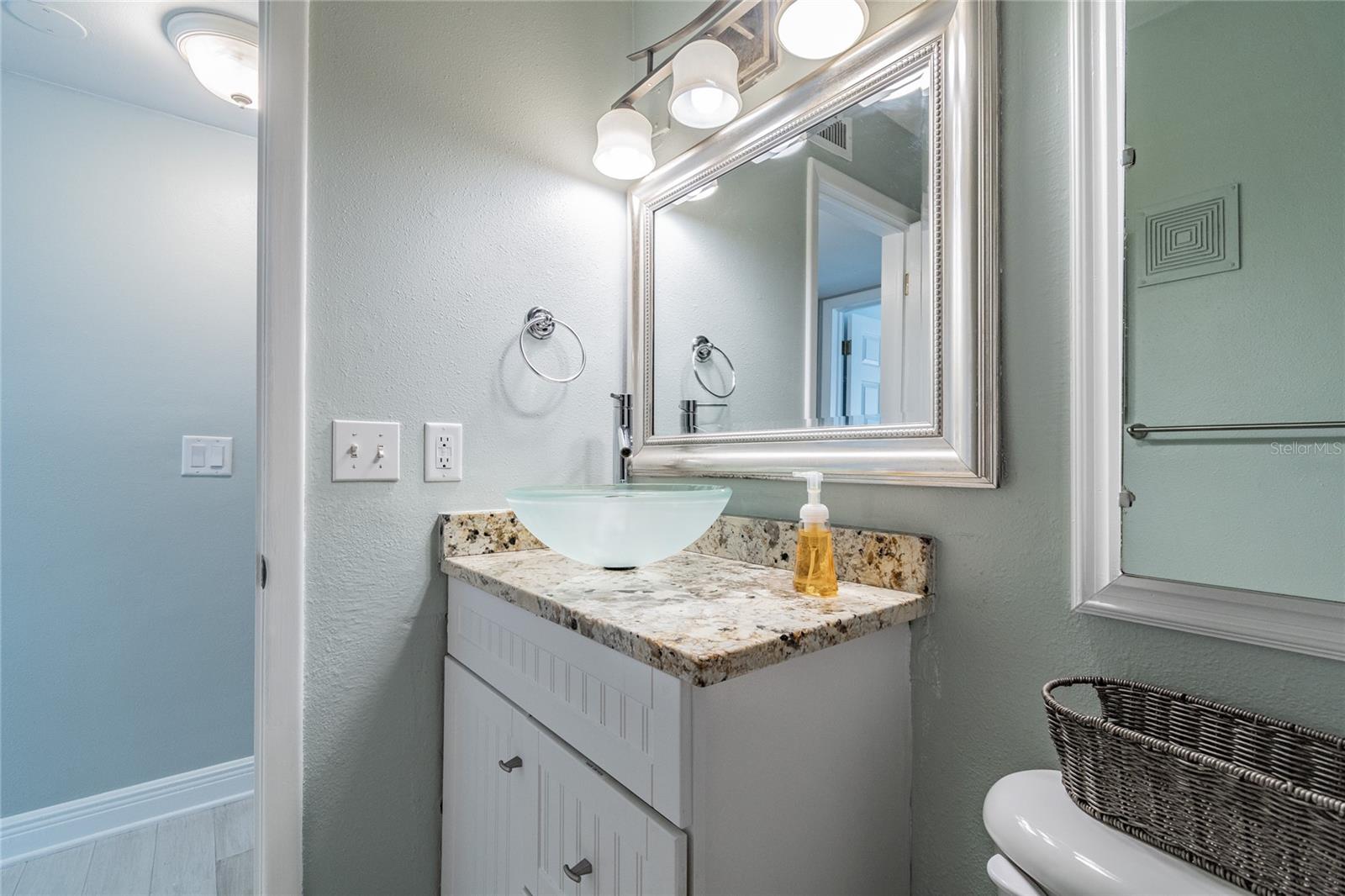 439 S PAULA DR #202 — photo 26