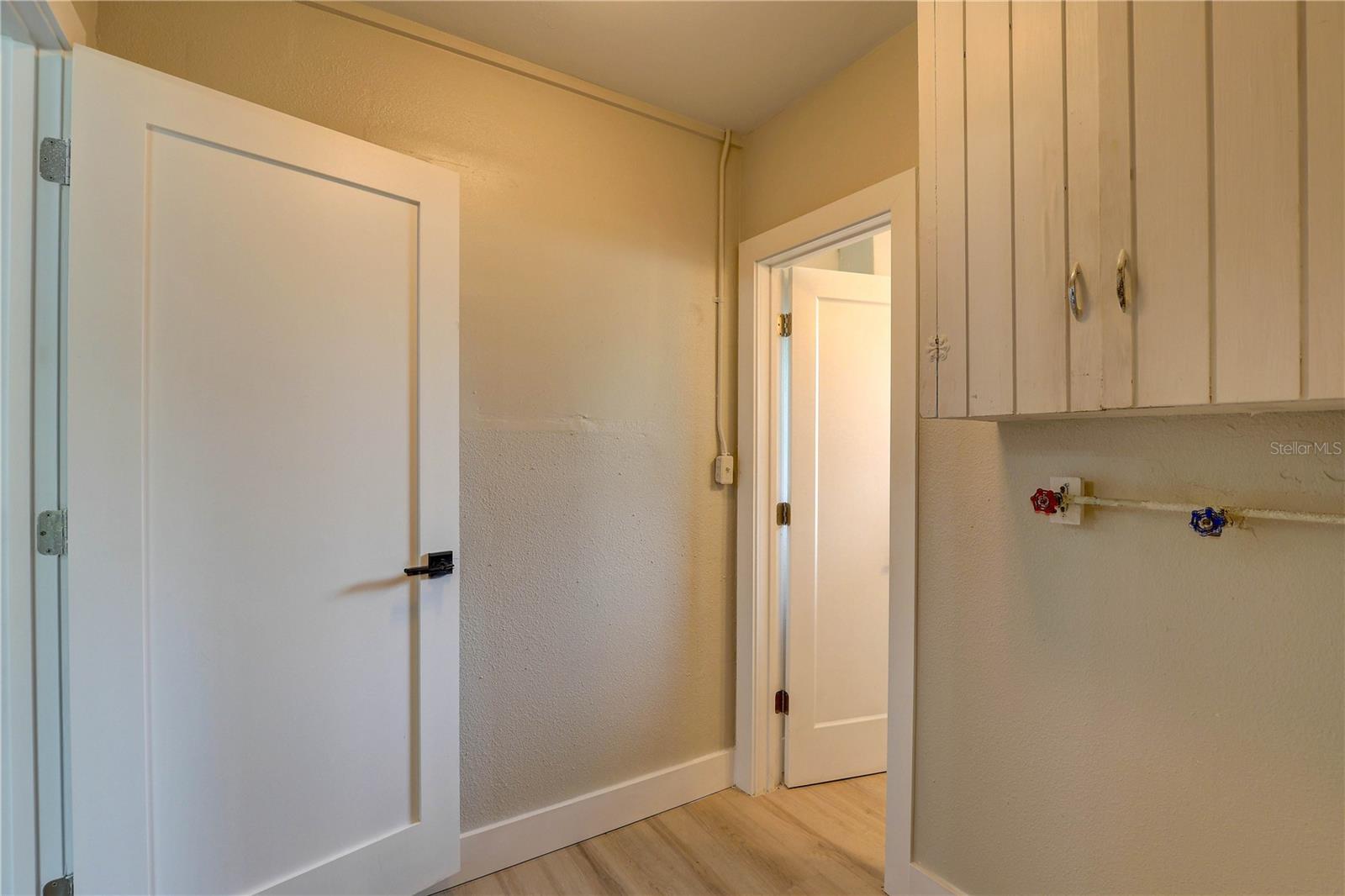 330 83RD AVE NE — photo 32