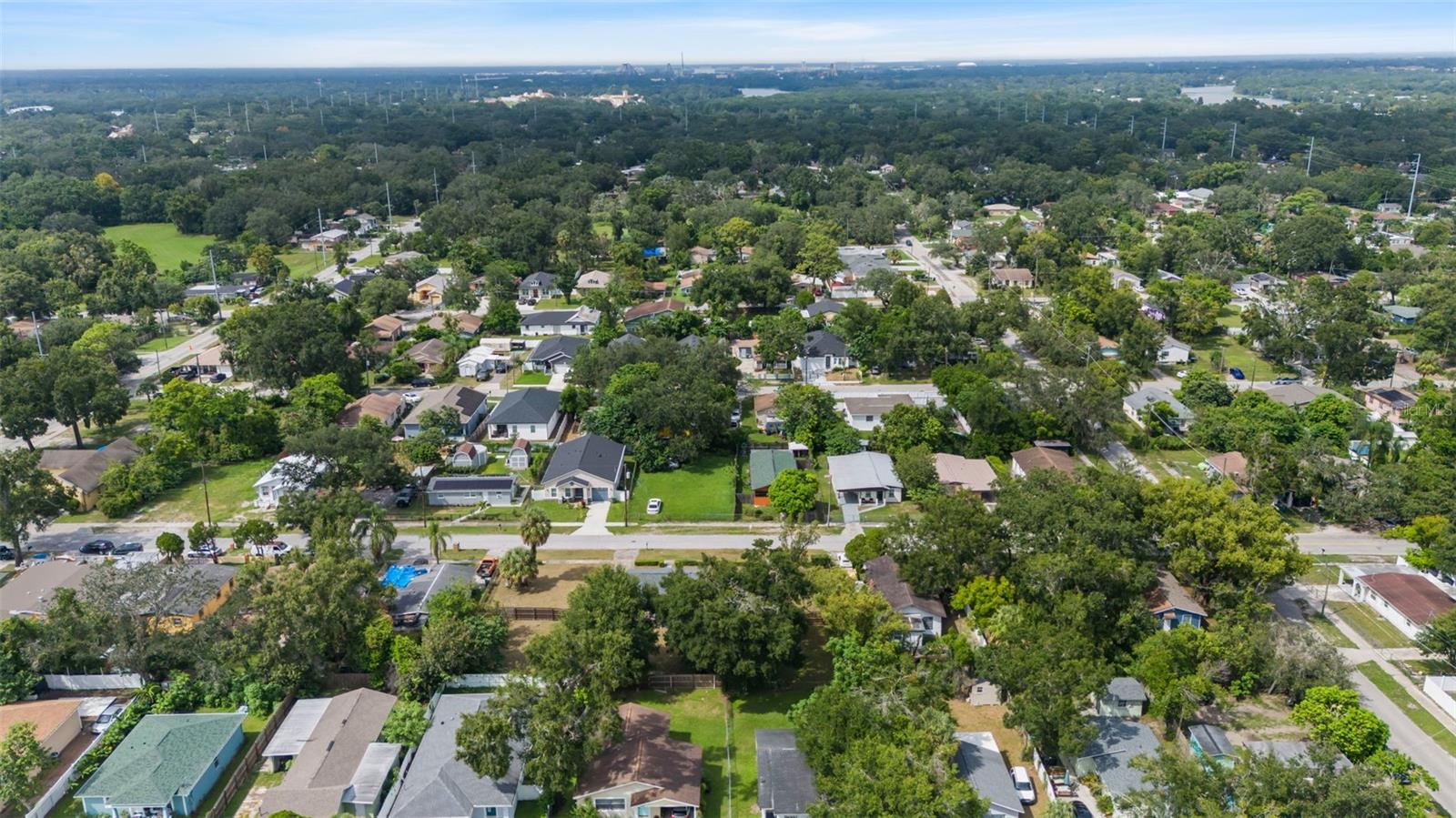 3415 DELEUIL AVE — photo 10