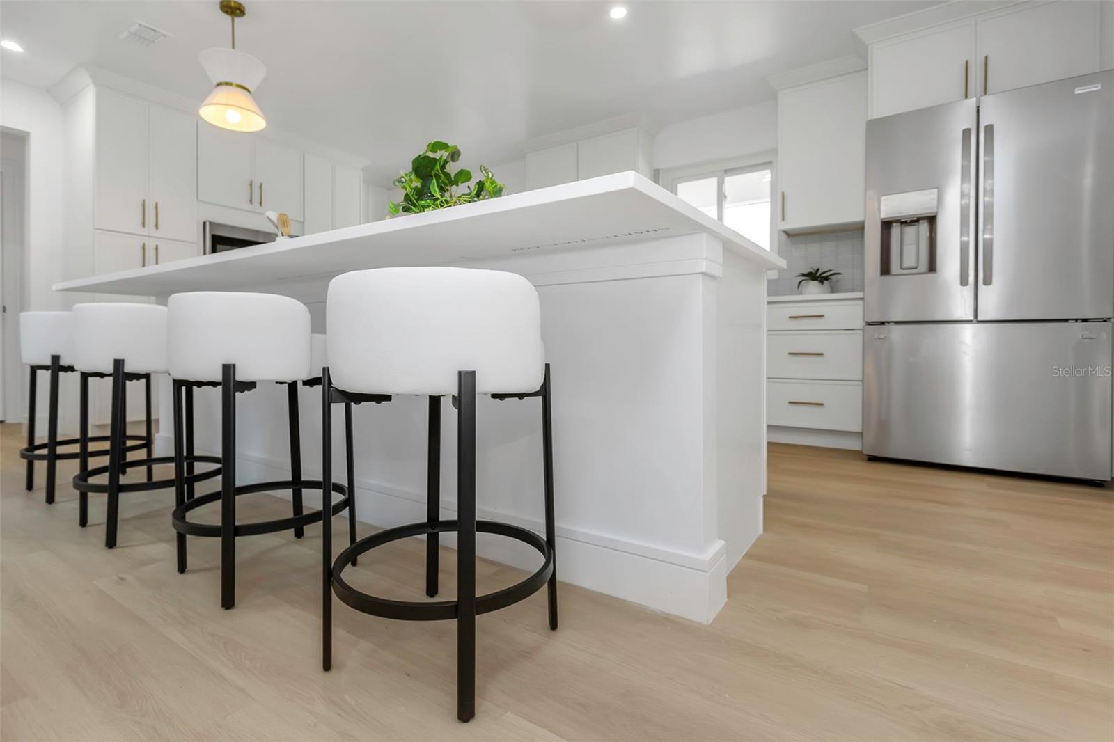 220 DRIFTWOOD DR S — photo 17