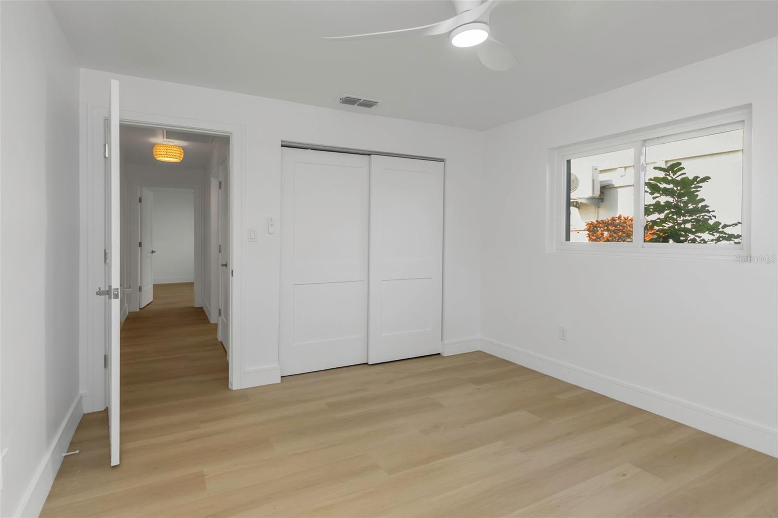 220 DRIFTWOOD DR S — photo 48
