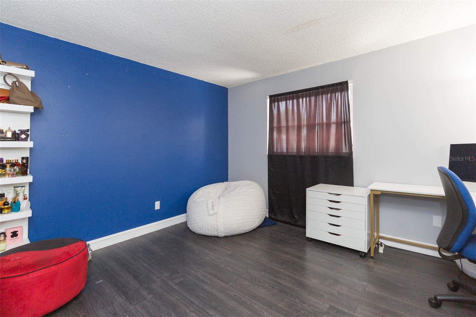 1610 BURNING TREE LN — photo 30