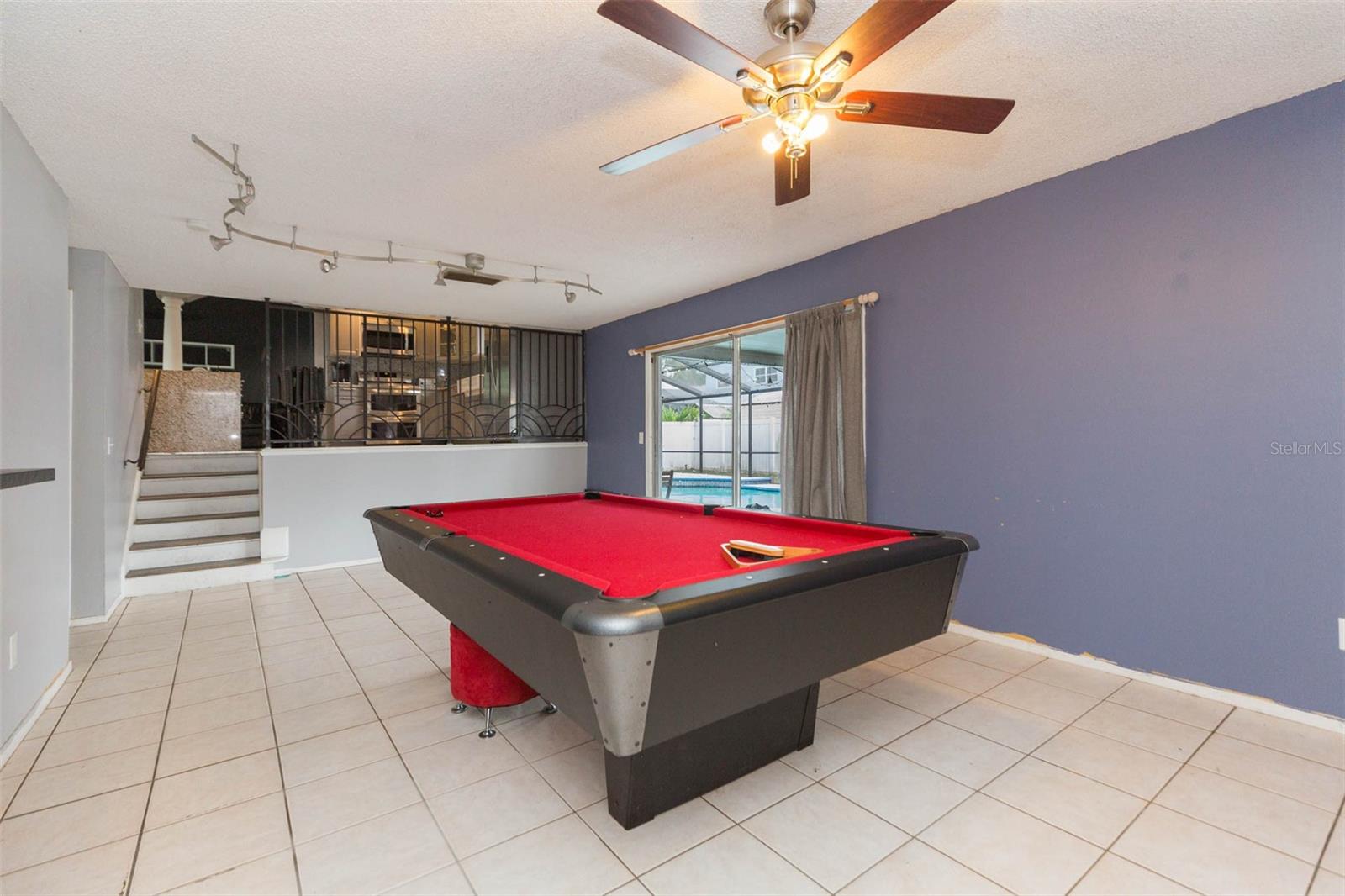 1610 BURNING TREE LN — photo 18