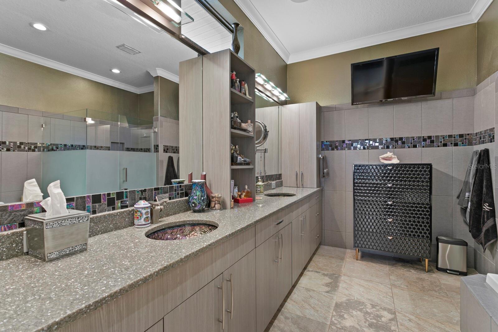 1632 SEA BREEZE DR — photo 55