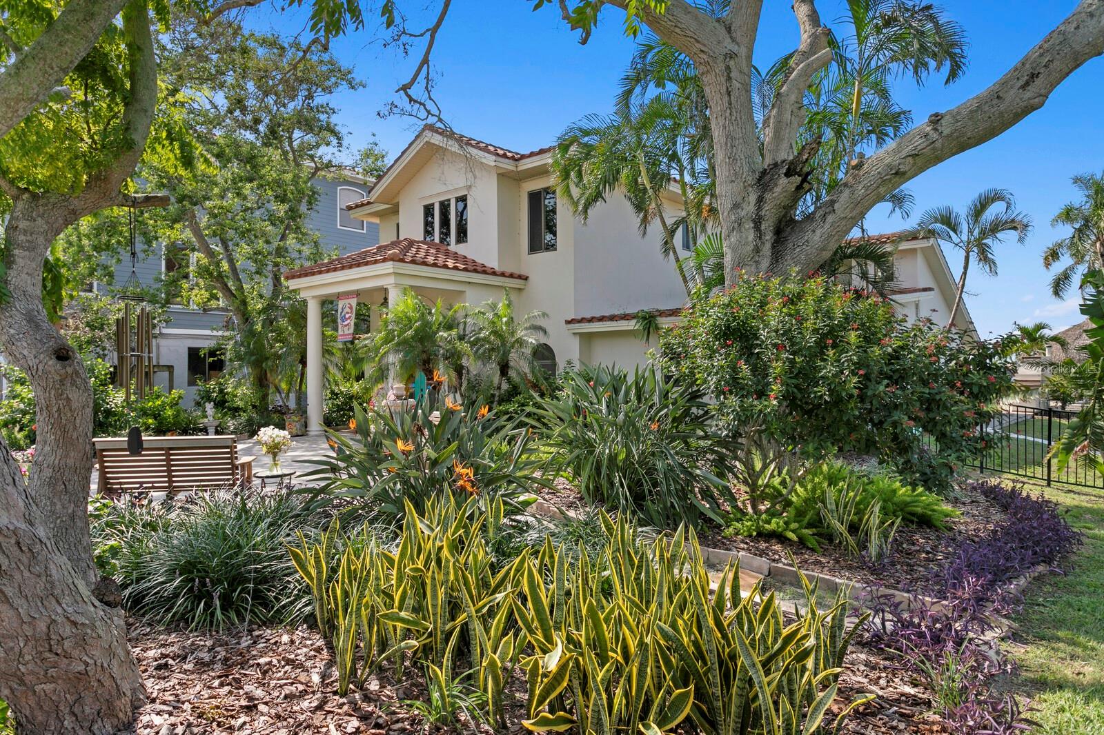 1632 SEA BREEZE DR — photo 74