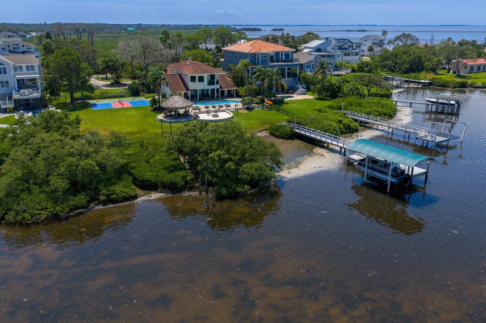 1632 SEA BREEZE DR — photo 92