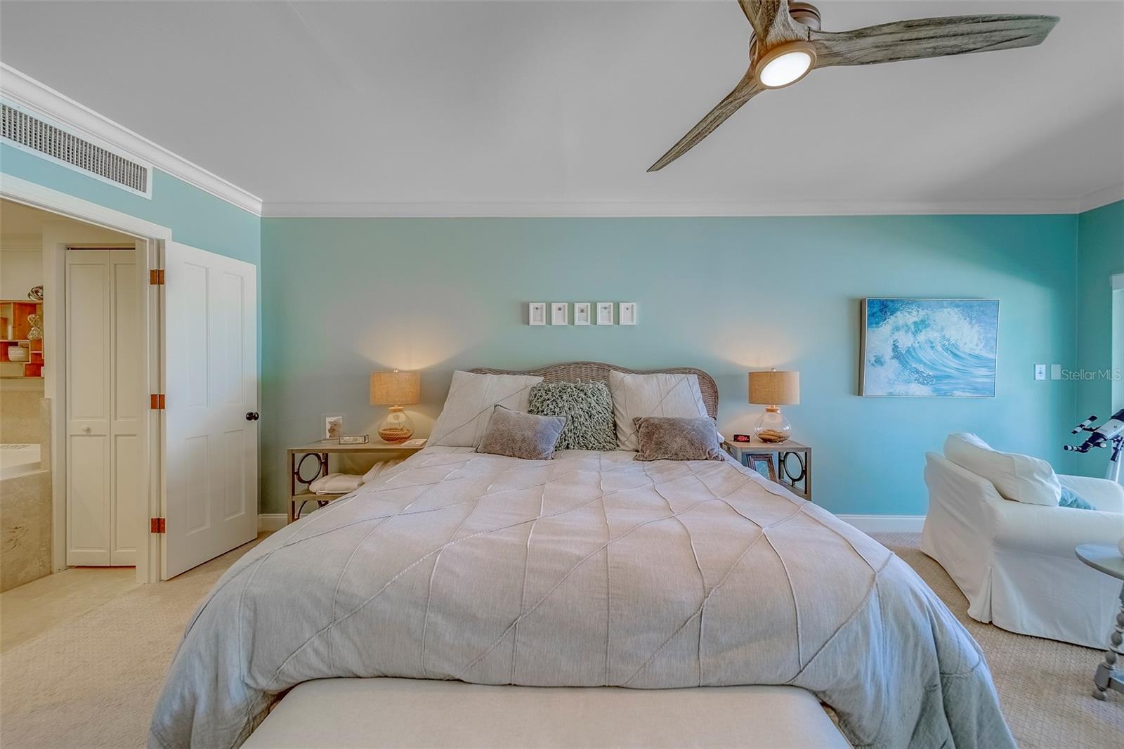 2250 GULF BLVD #B2 — photo 31