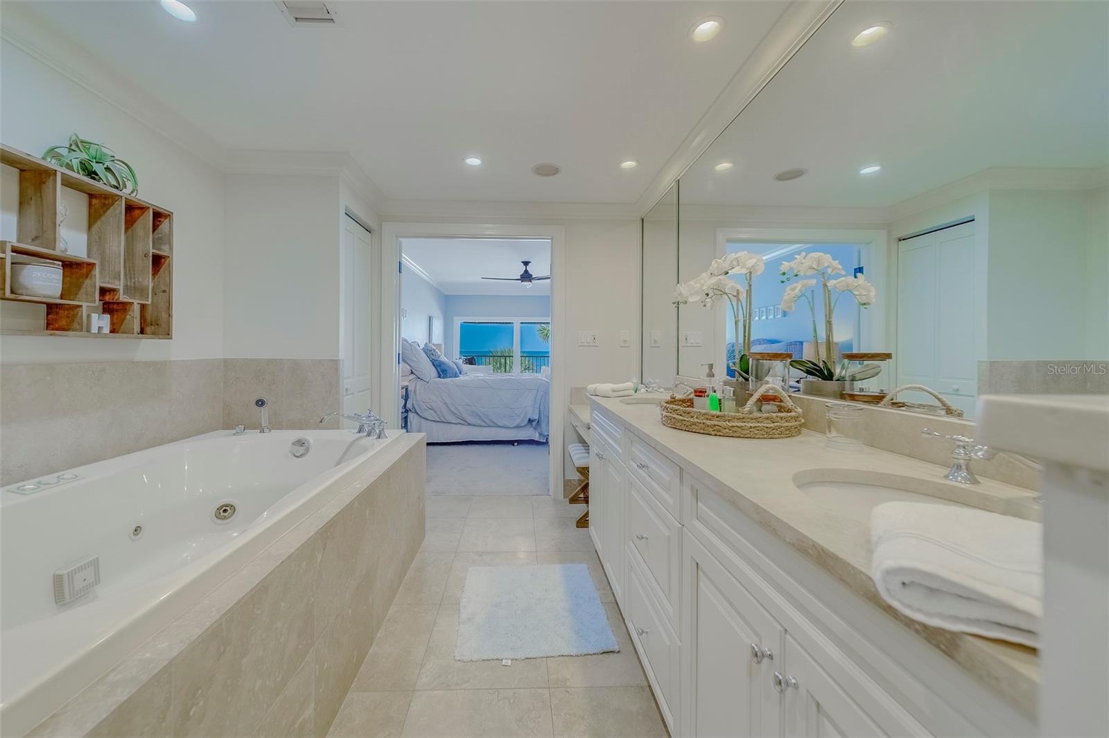2250 GULF BLVD #B2 — photo 43