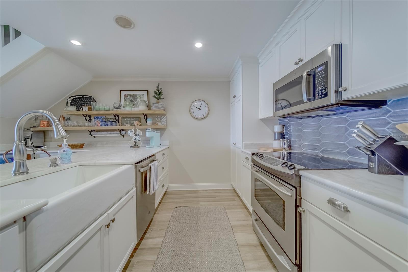 2250 GULF BLVD #B2 — photo 6