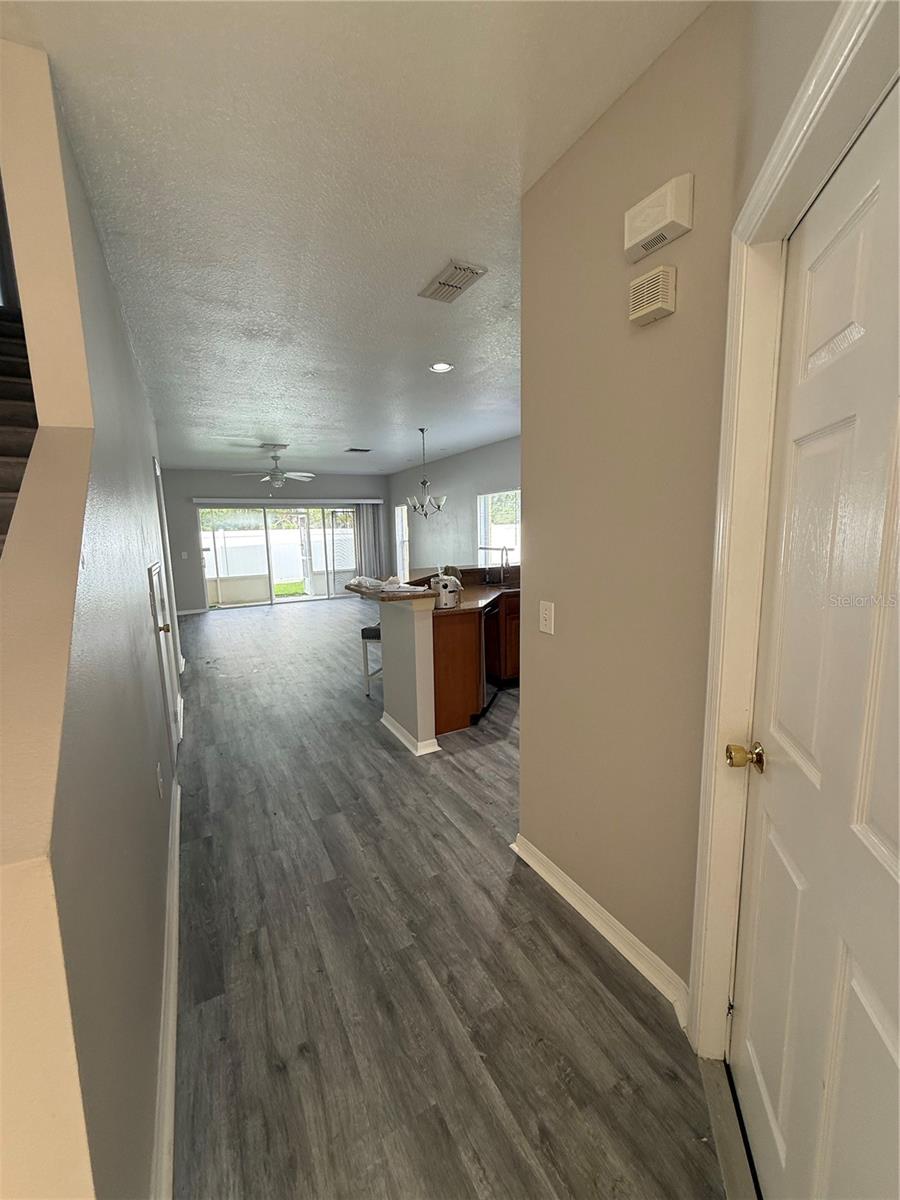 20460 NEEDLETREE DR — photo 4
